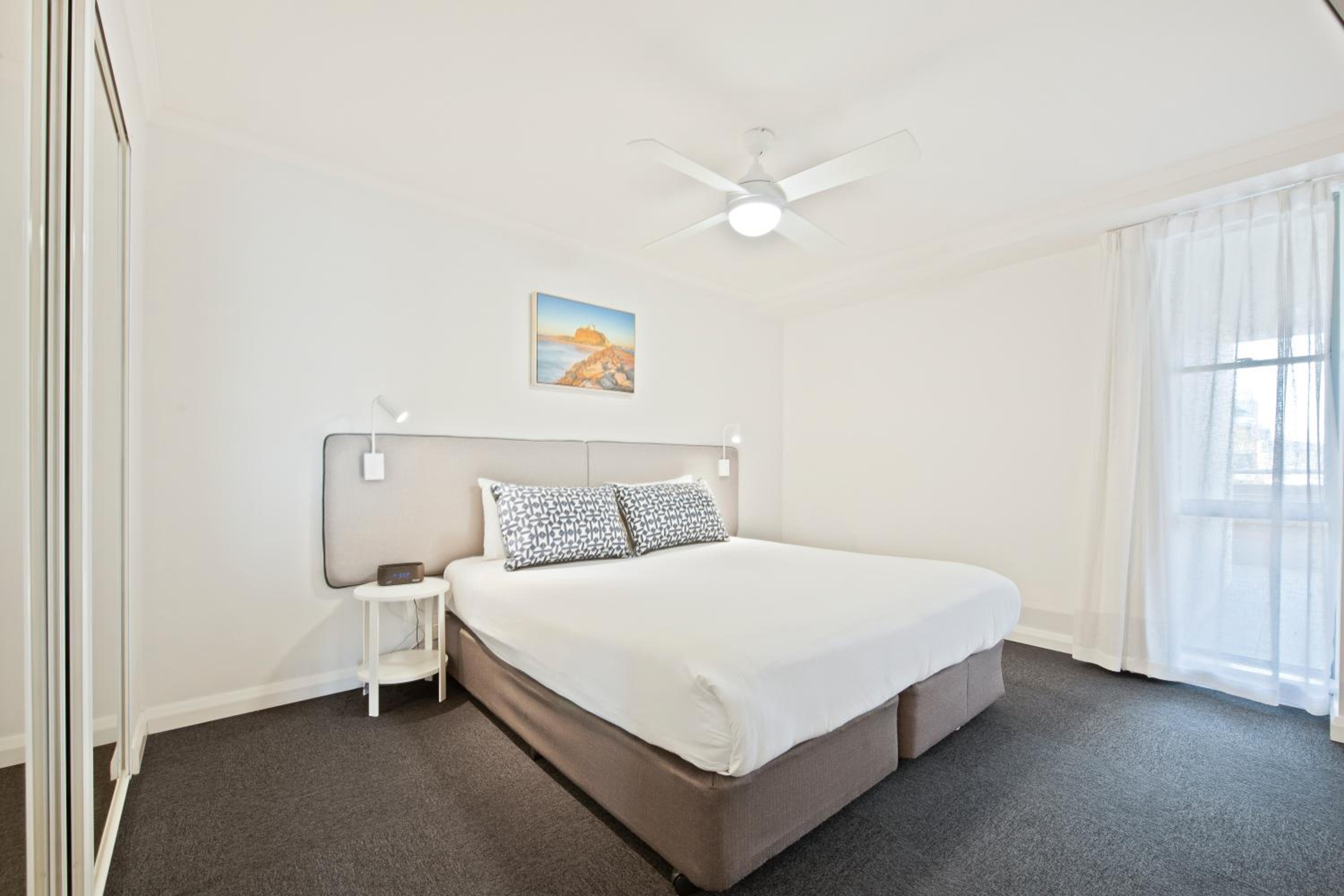 Two-Bedroom Apartment - Photo 2