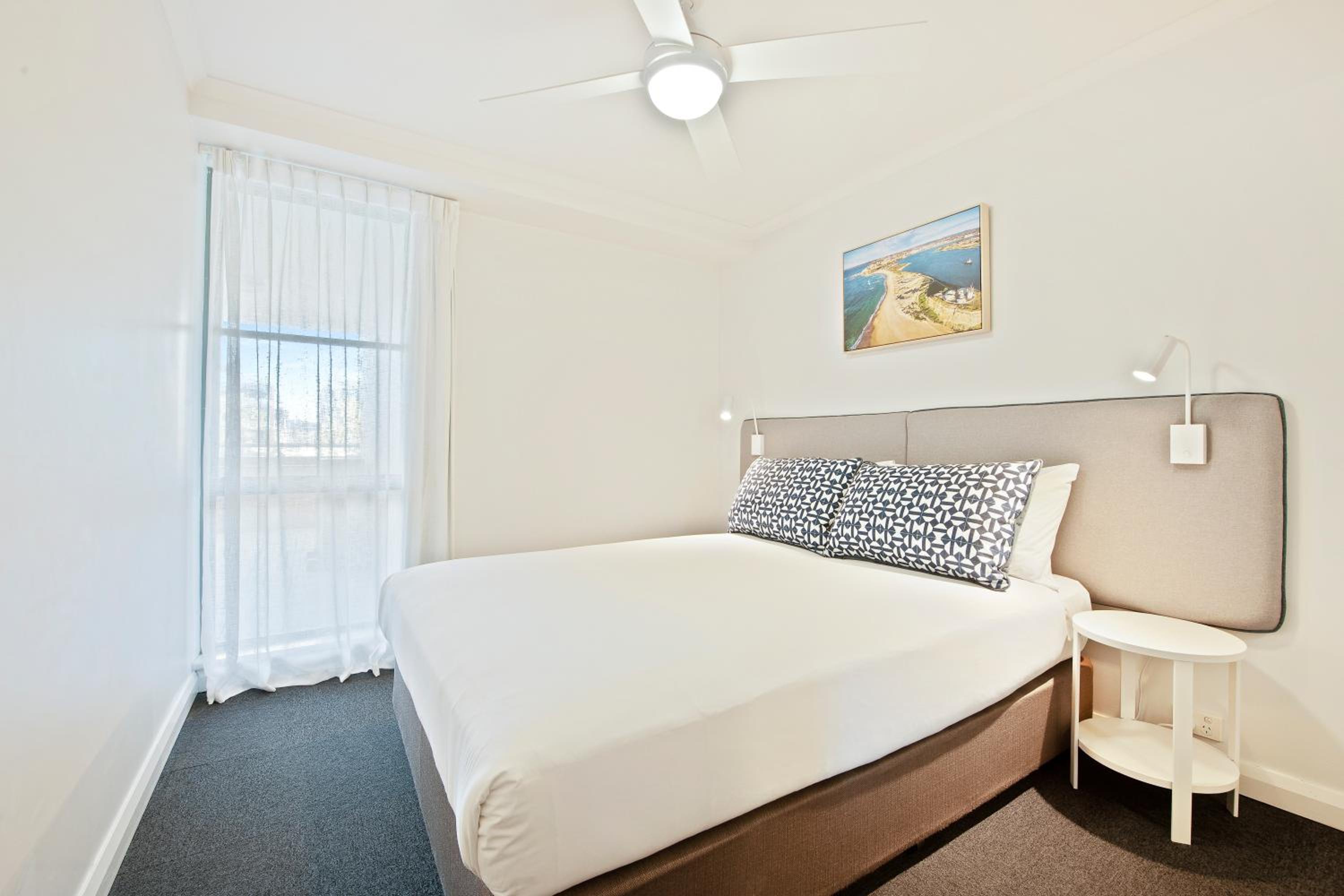 Two-Bedroom Apartment - Photo 5