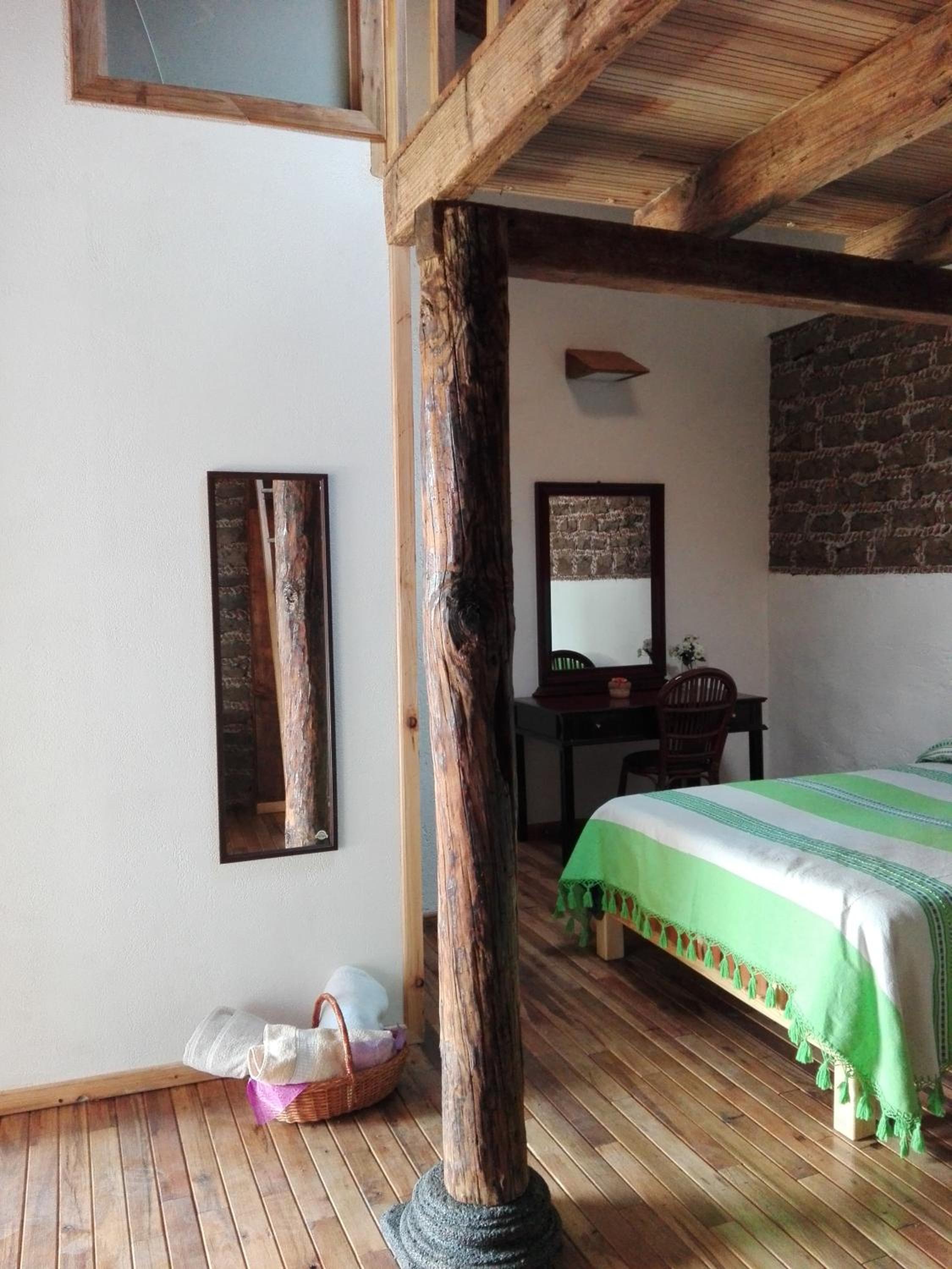 Double Room - Photo 7