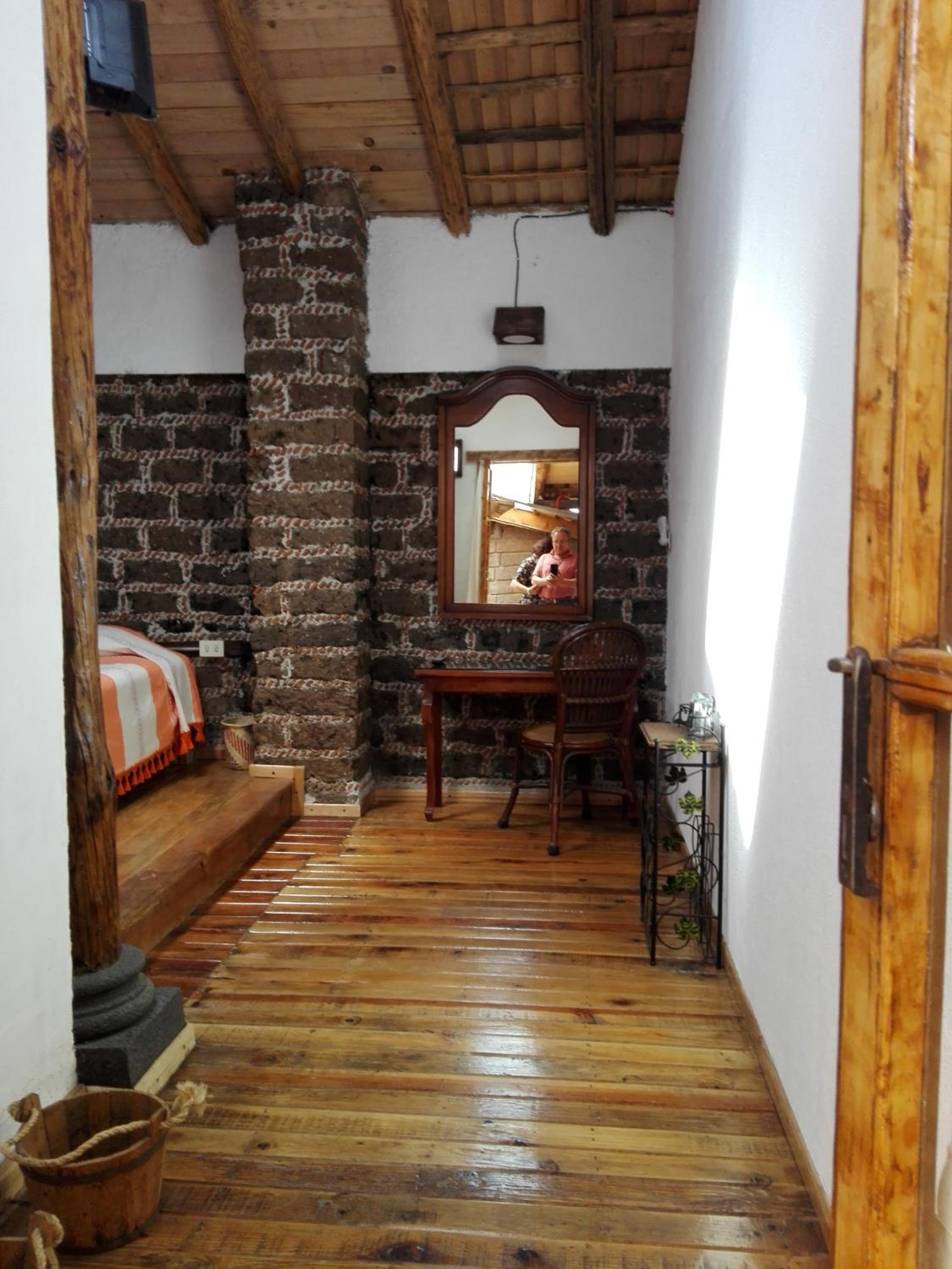 Double Room - Photo 19
