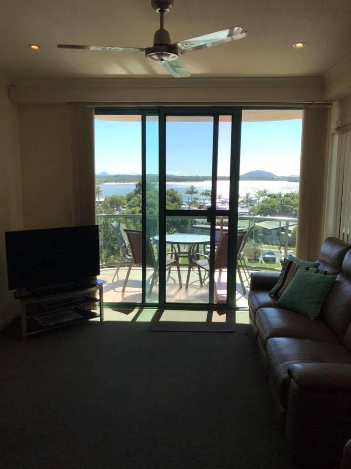 Three-Bedroom Apartment with Ocean and River View photo 2