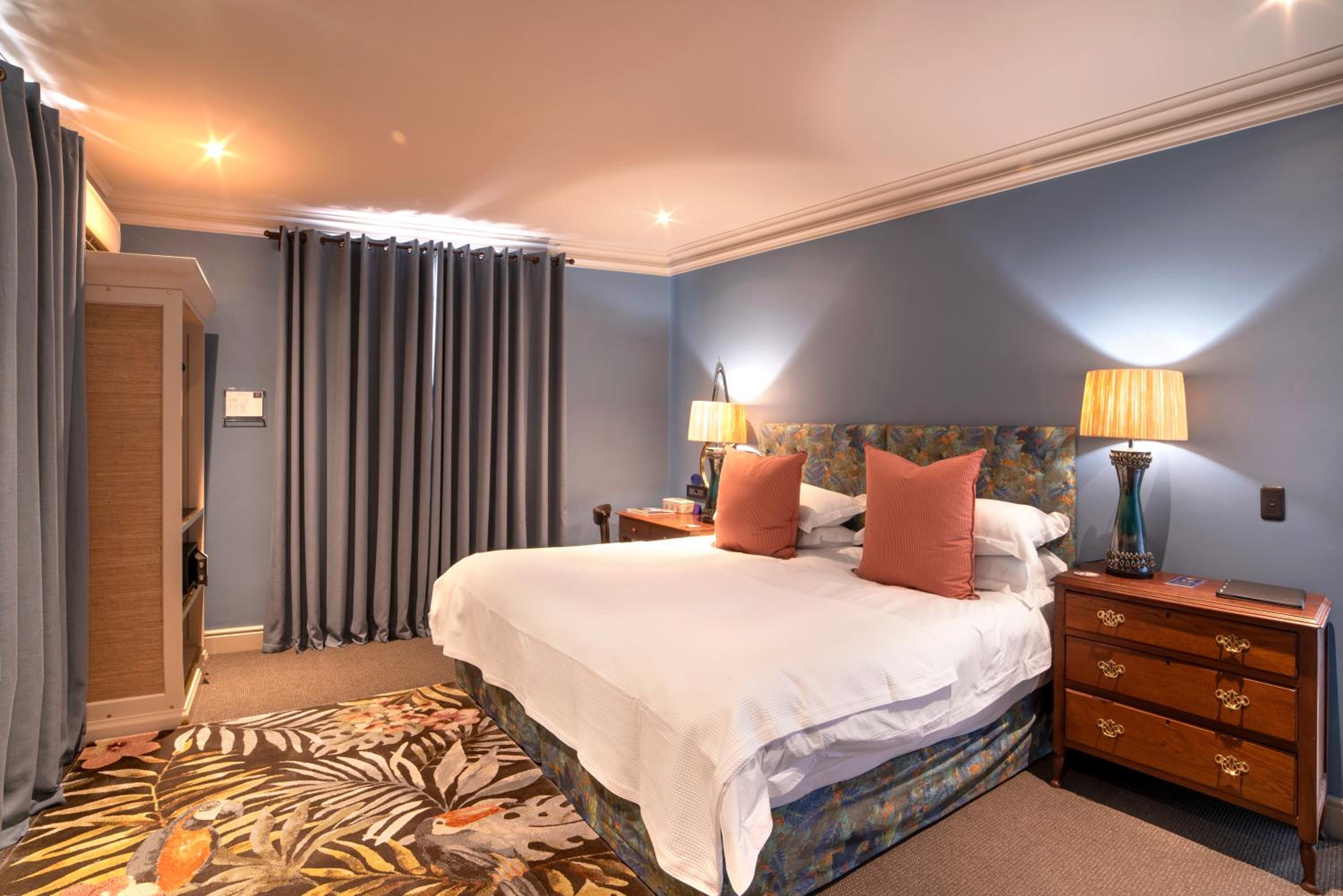 Deluxe Room - Photo 10