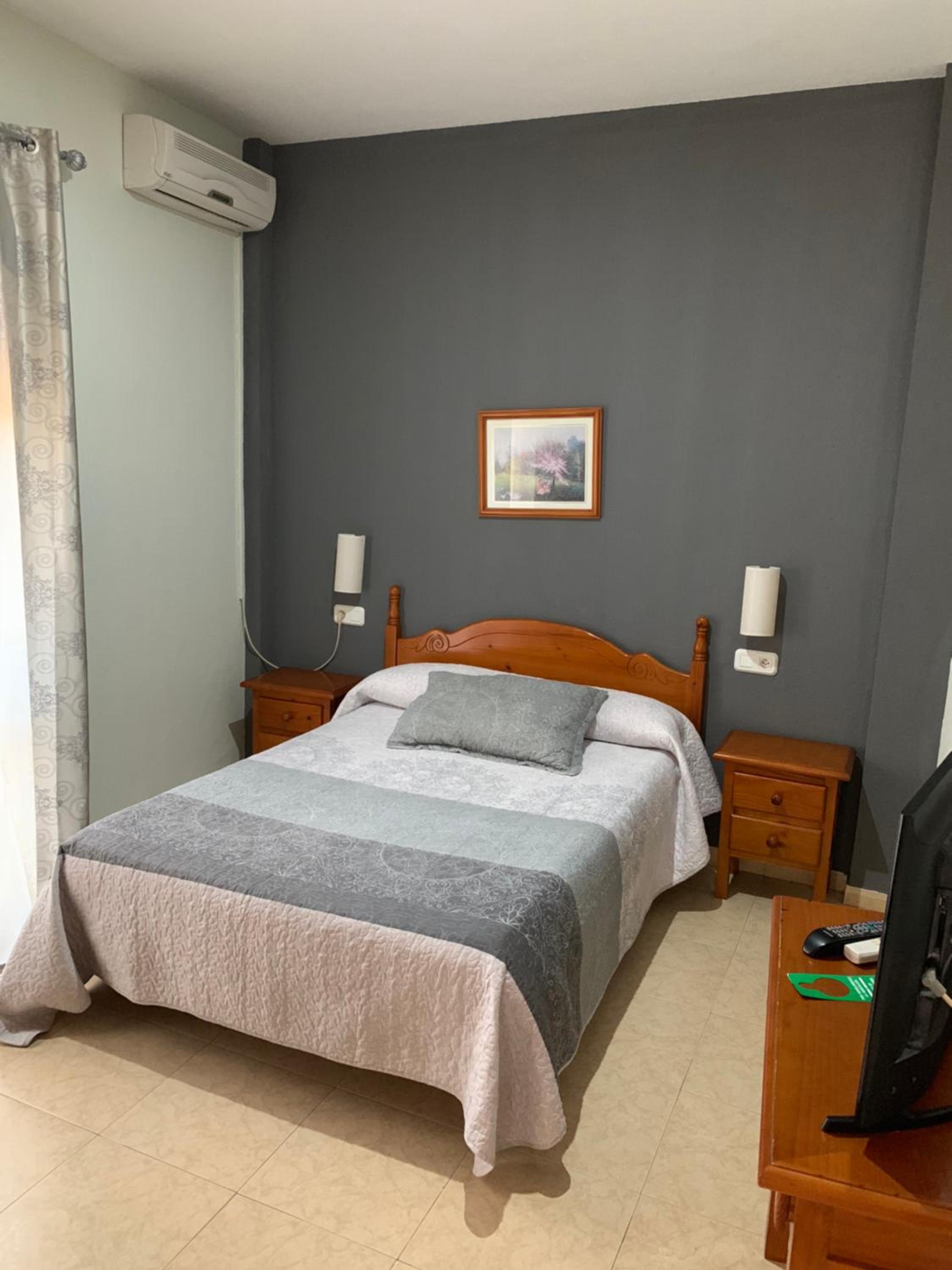 Double or Twin Room photo 2