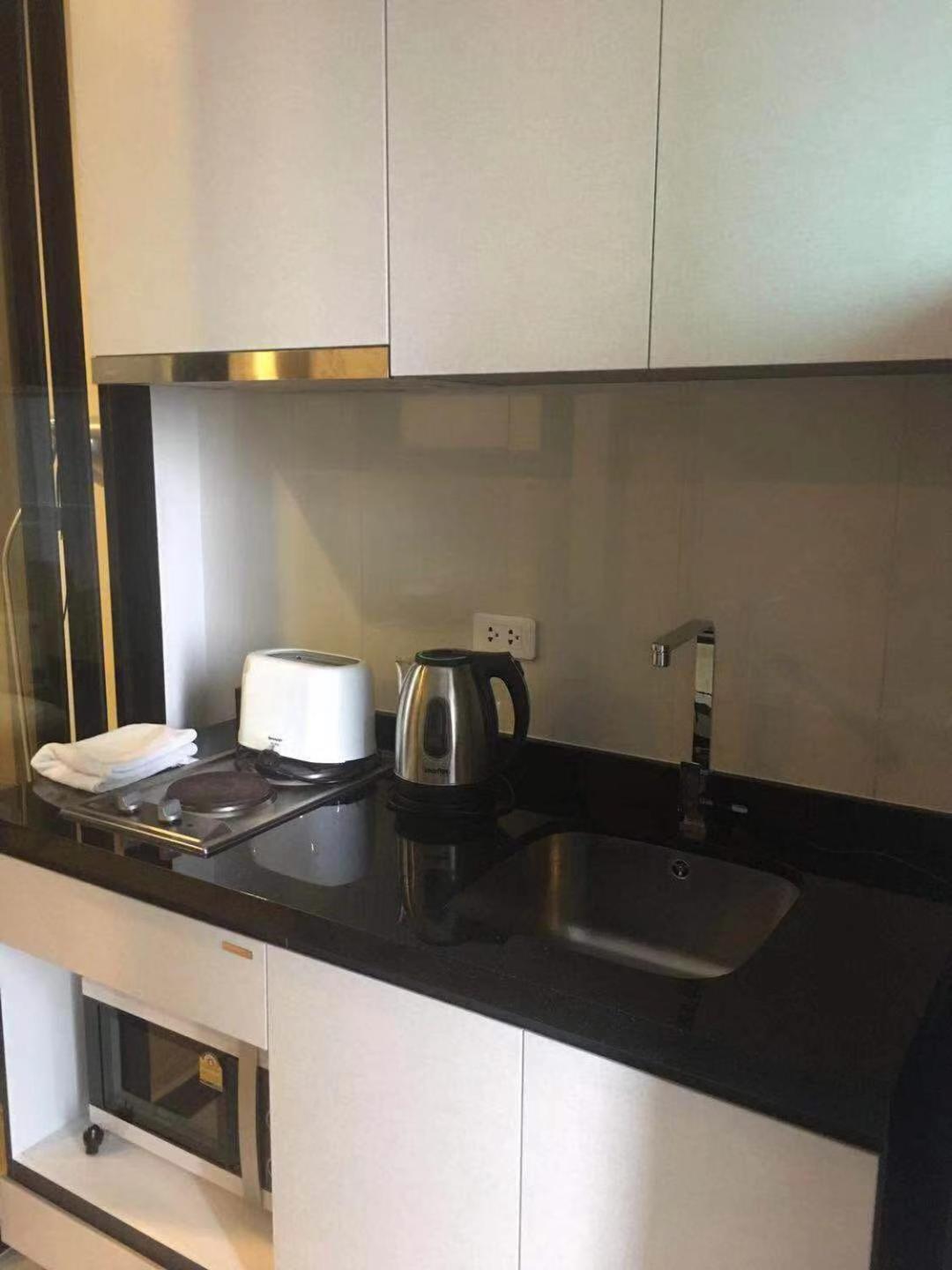 One-Bedroom Apartment - Photo 137