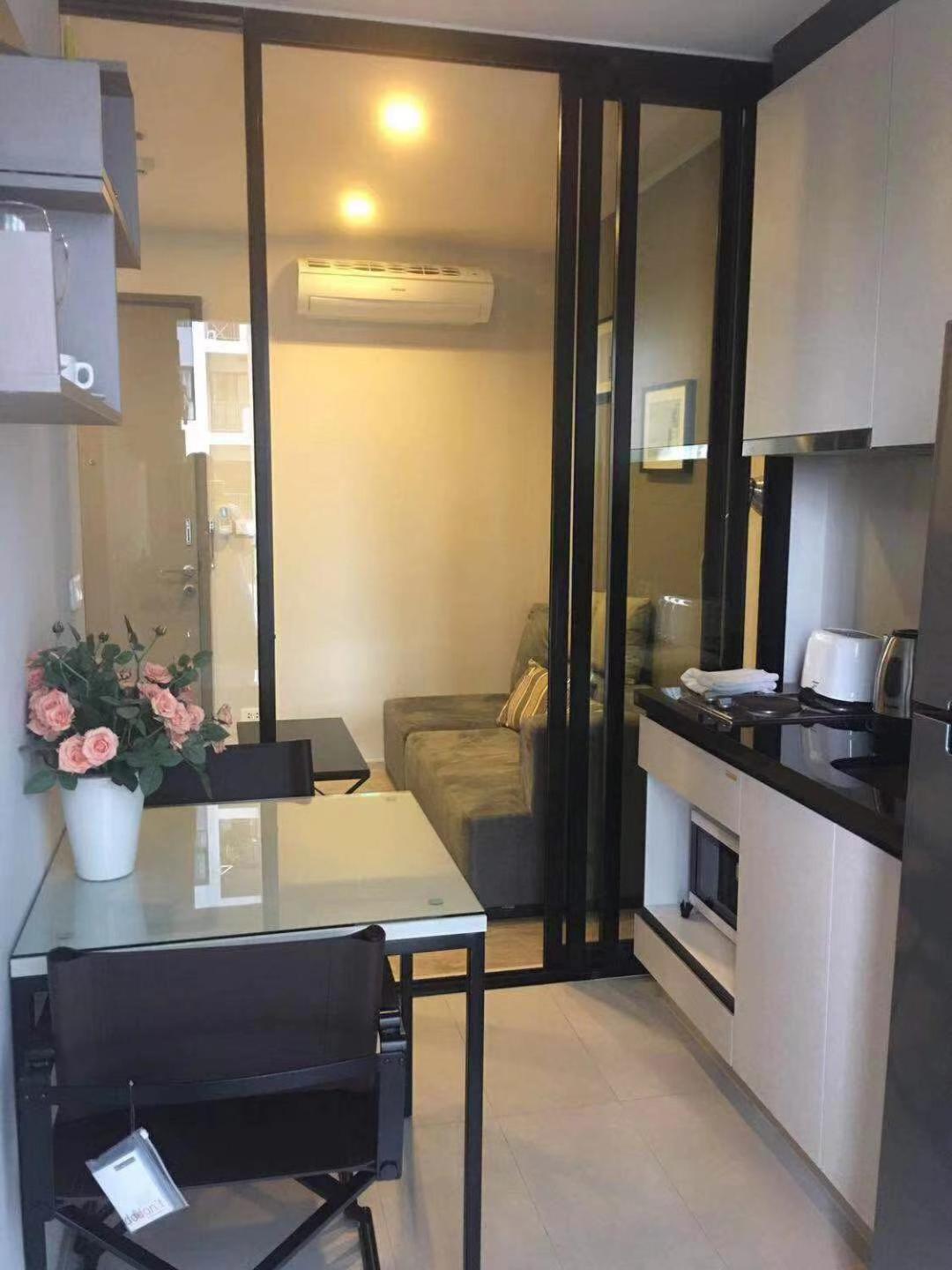 One-Bedroom Apartment - Photo 136