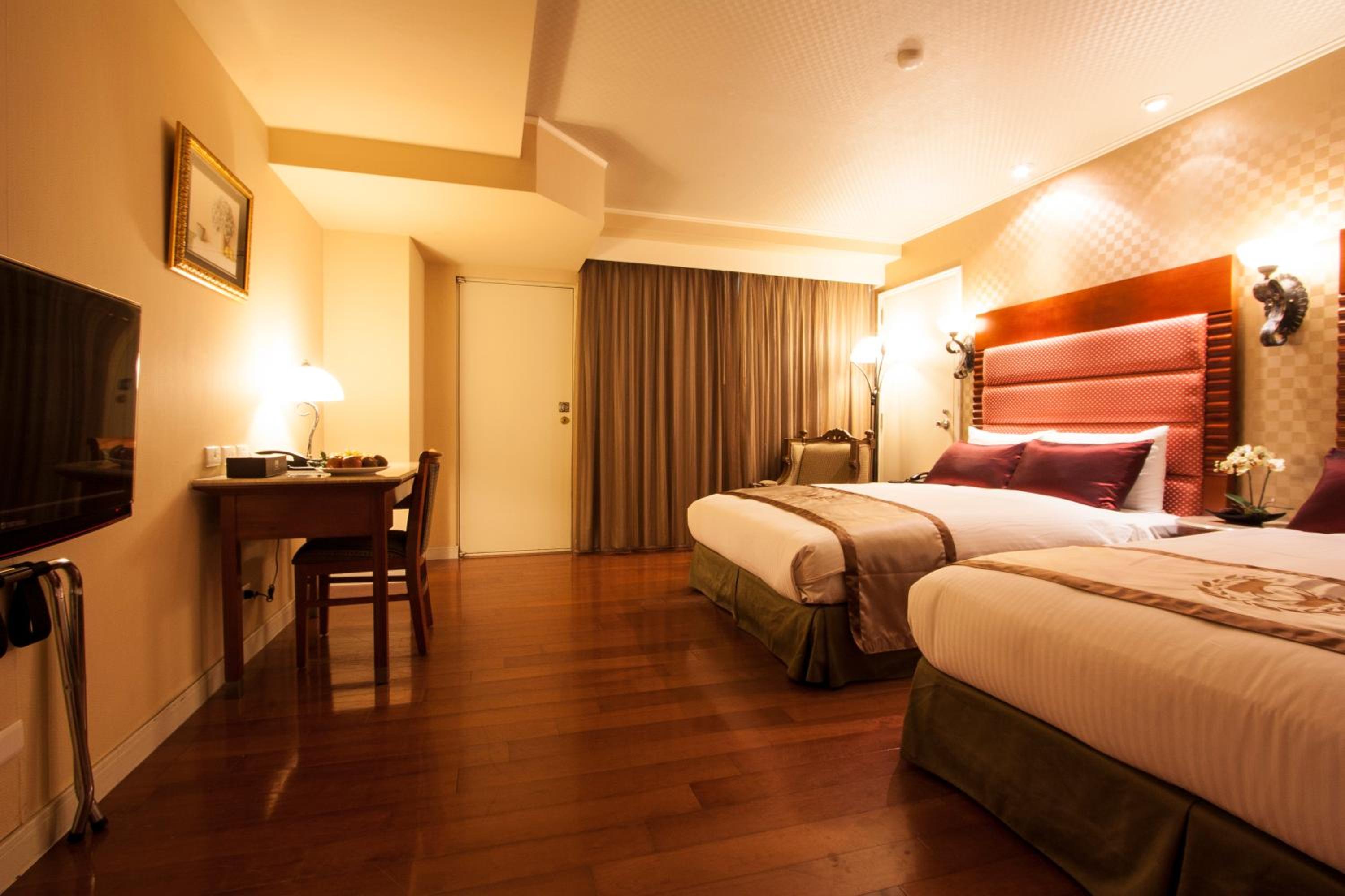 Deluxe Triple Room - Photo 6