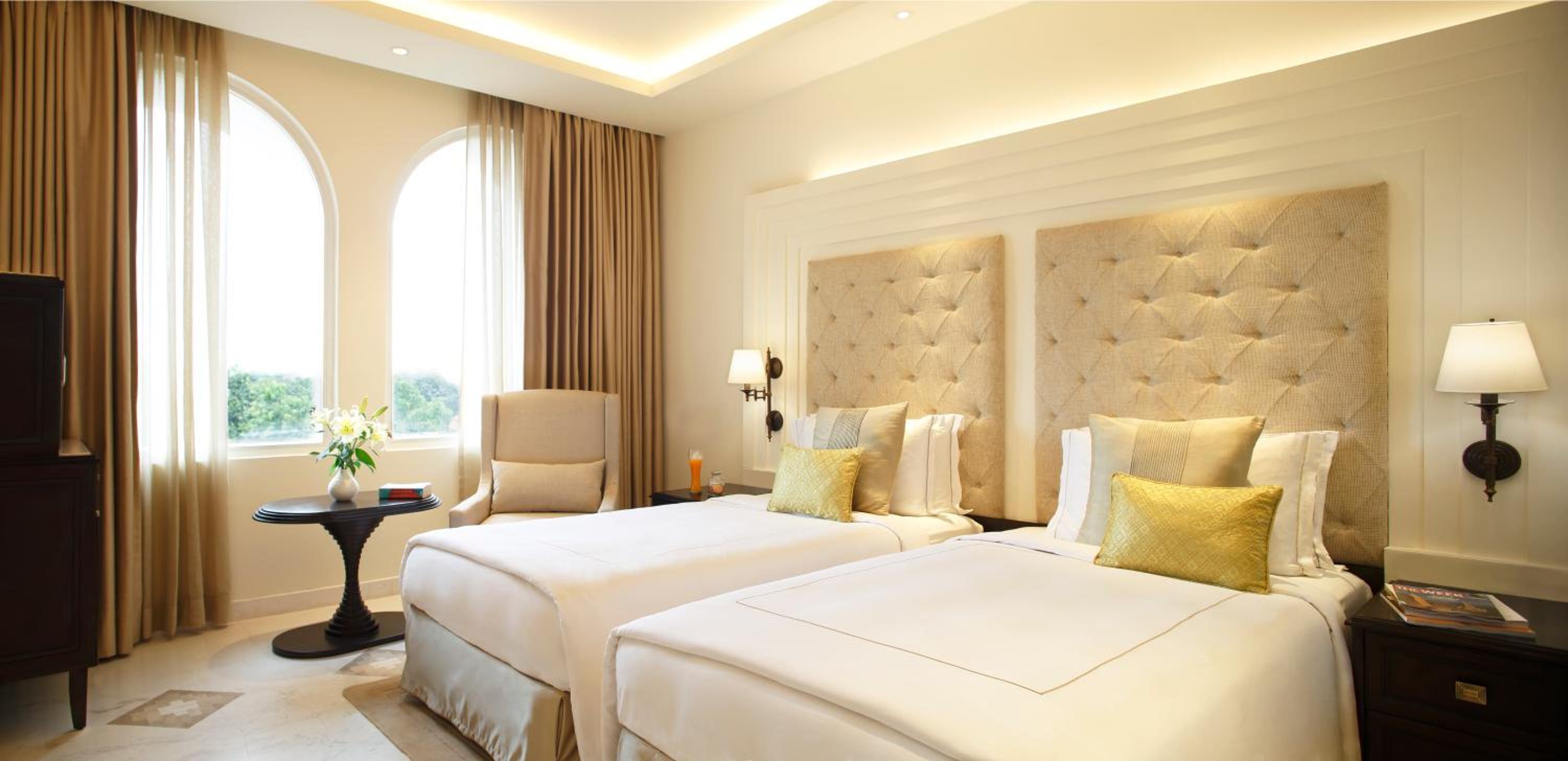 Deluxe Room City View Twin Bed - Photo 3
