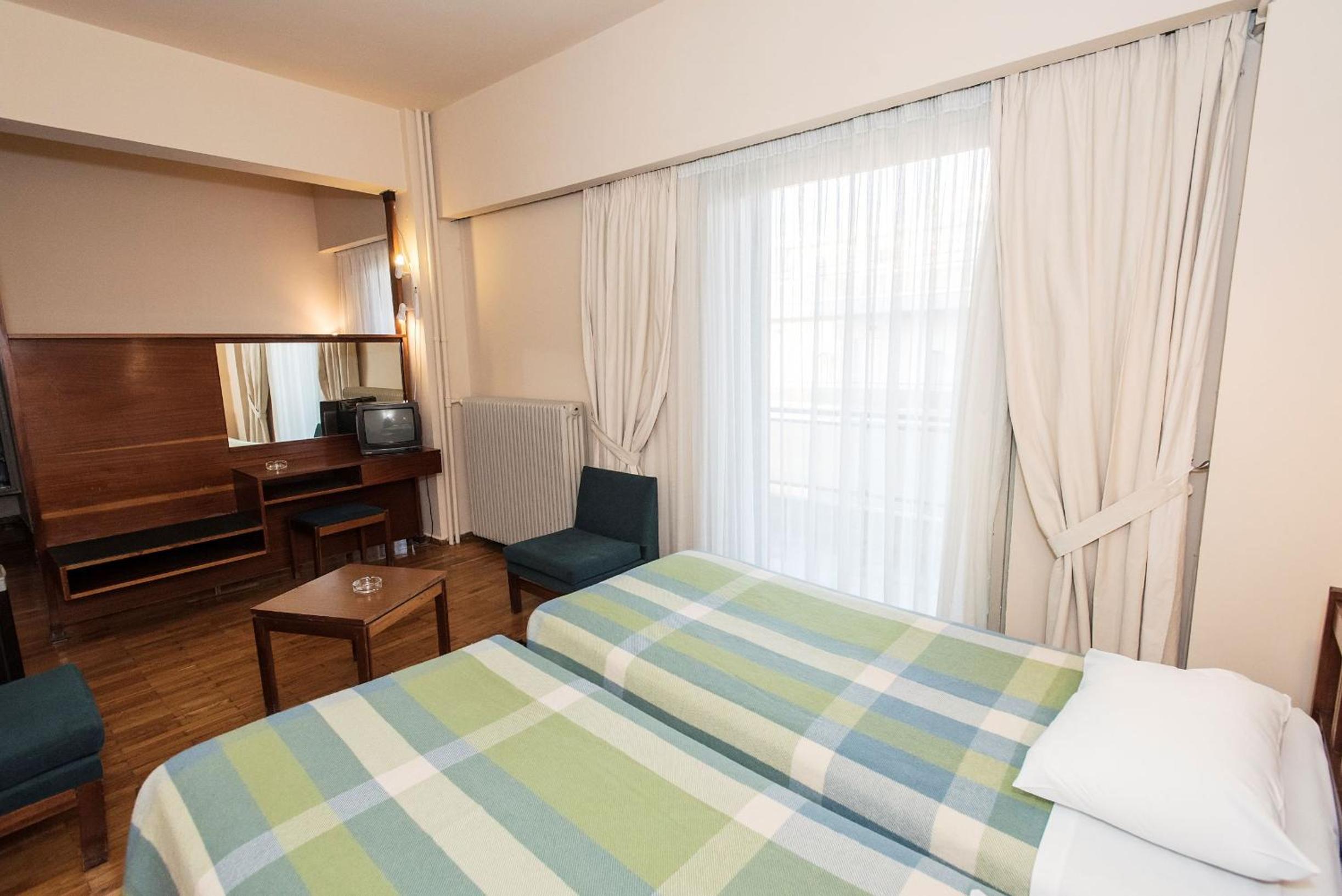 Triple Room - Photo 15