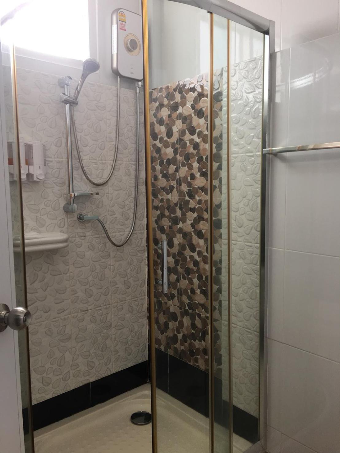 Standard Double Room - Photo 2