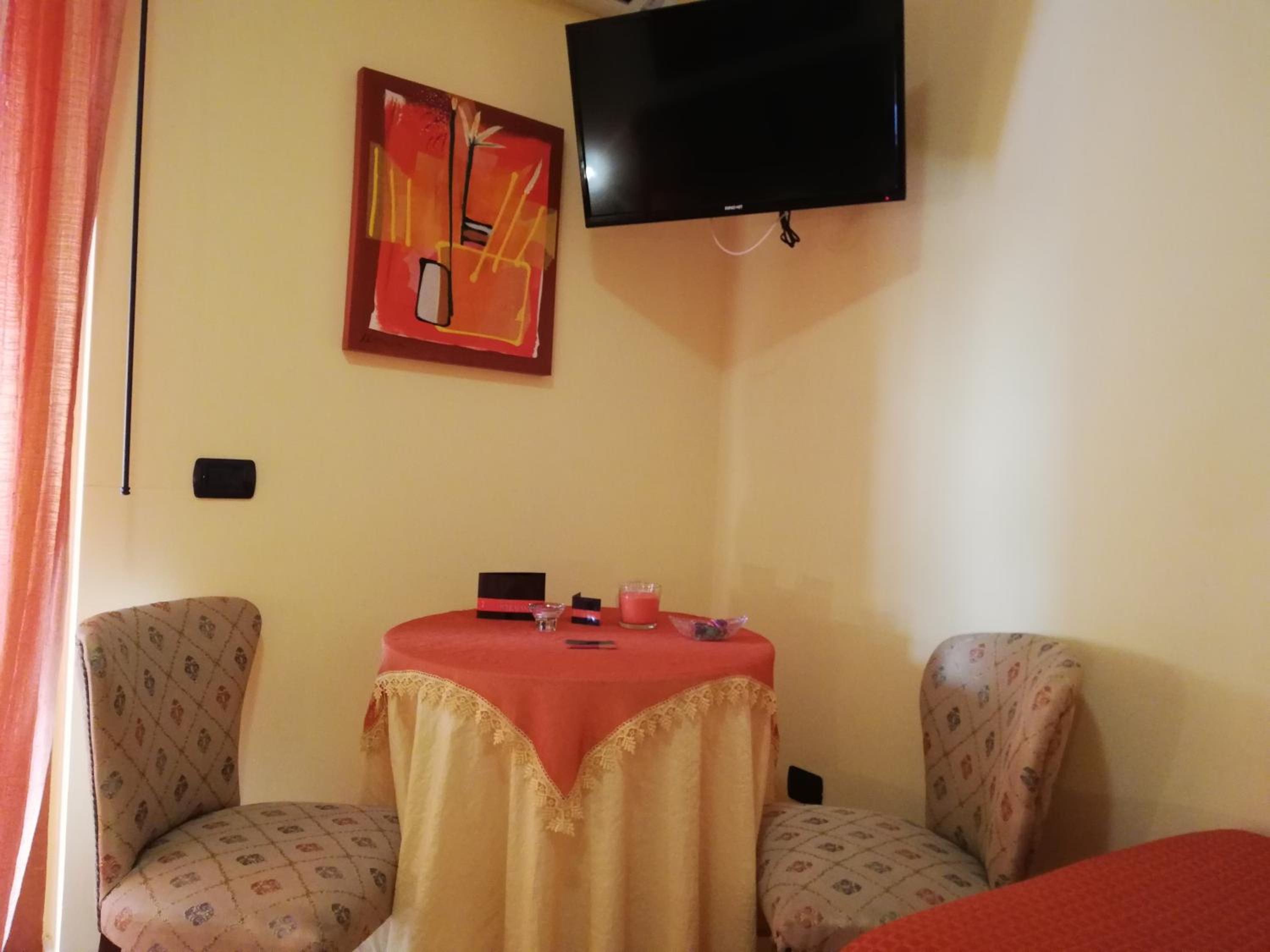 Triple Room with Balcony photo 3