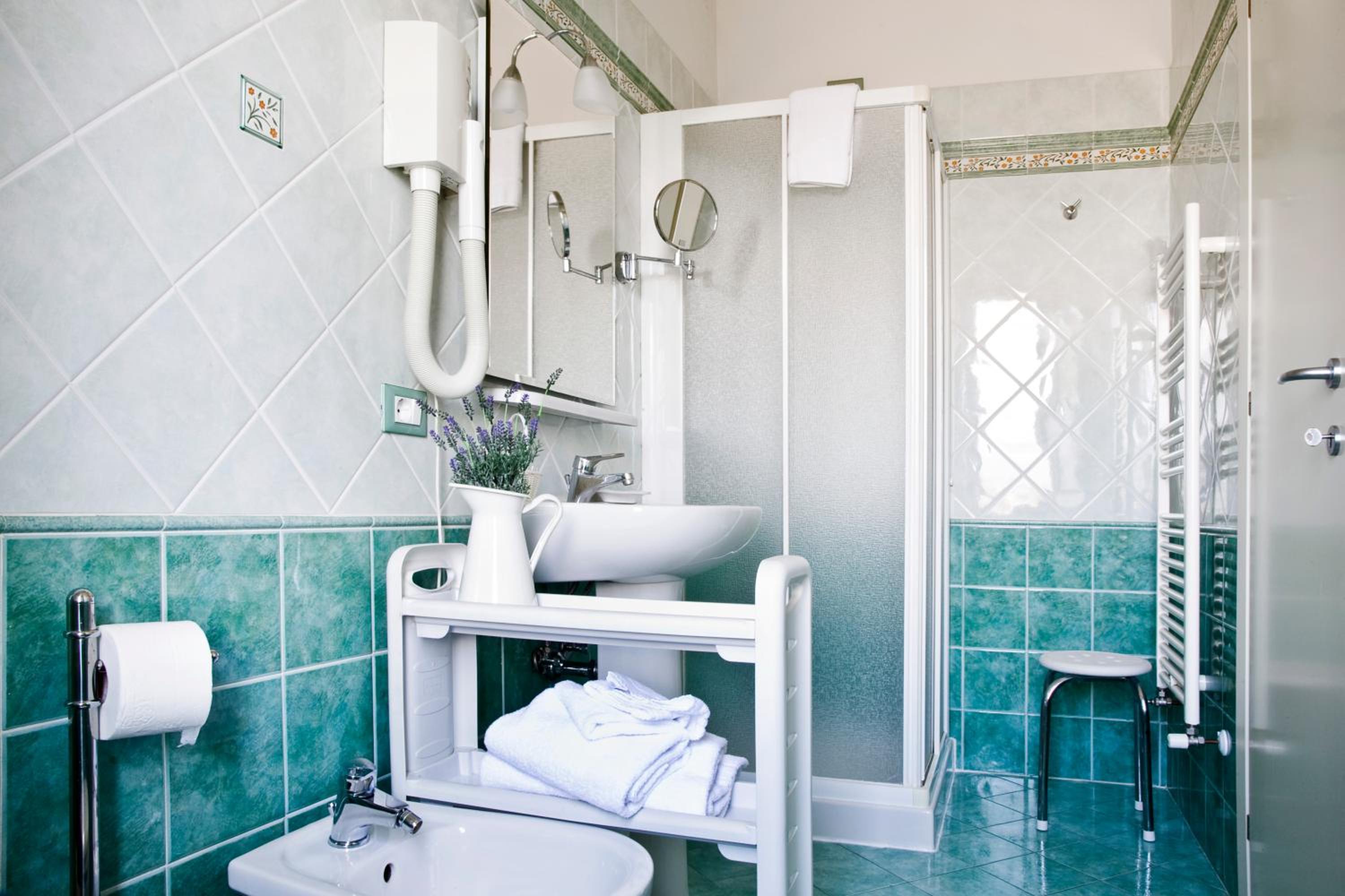Double Or Twin Room photo 2