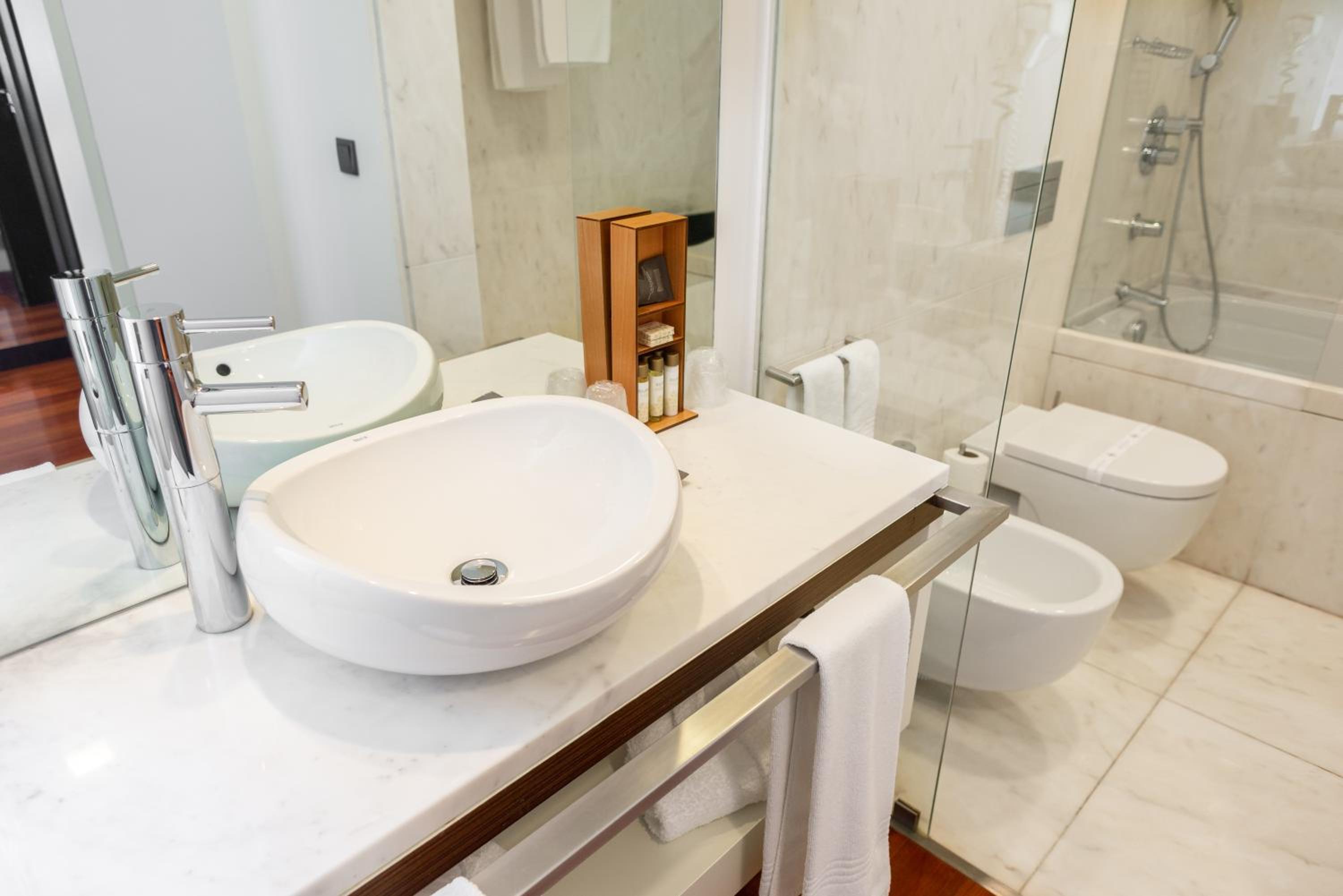 Superior Double or Twin Room with Sea View photo 3