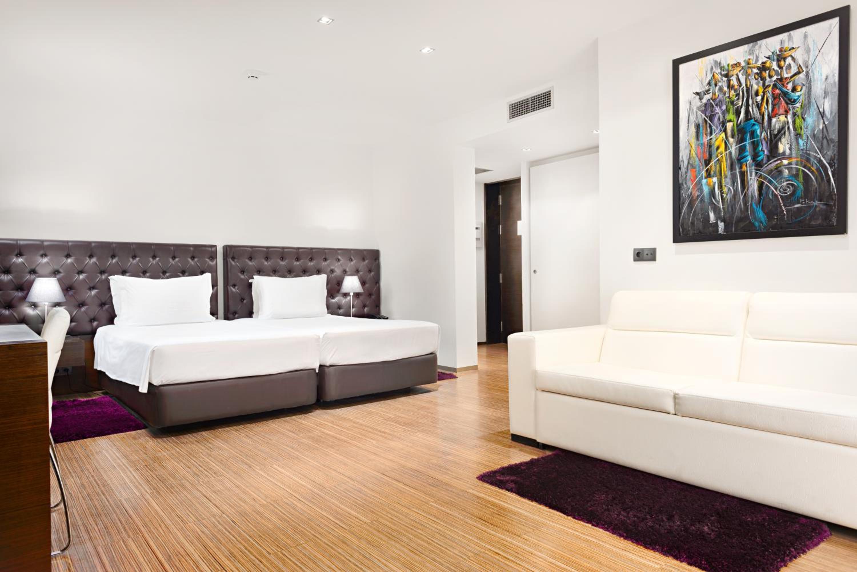 Superior Double or Twin Room photo 2