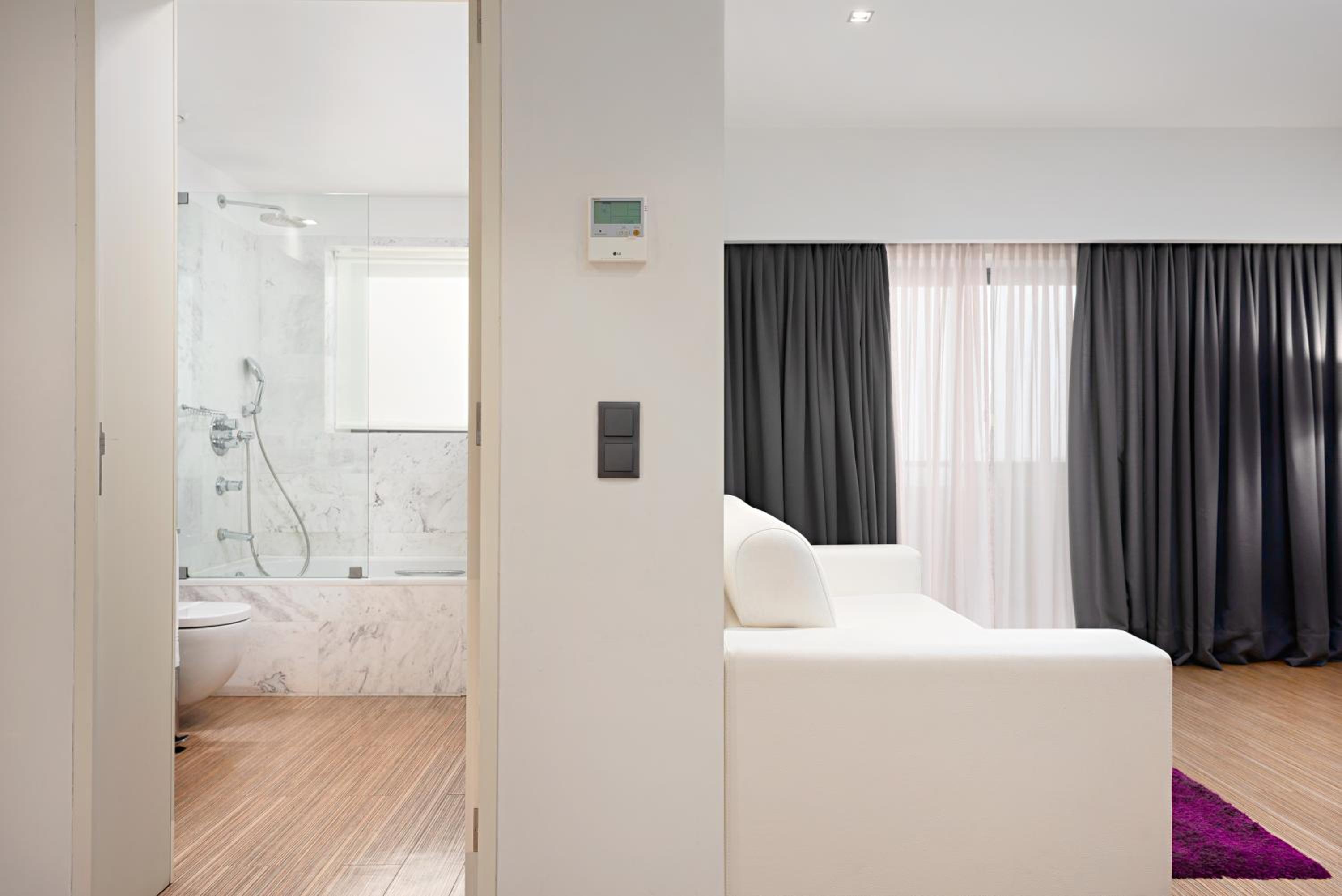 Superior Double or Twin Room photo 3