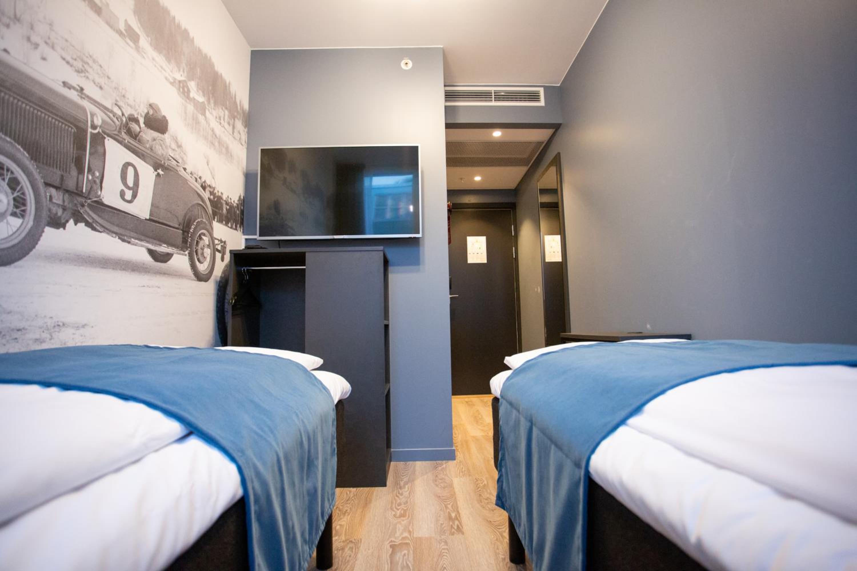 Small Economy Twin Room  - Photo 4