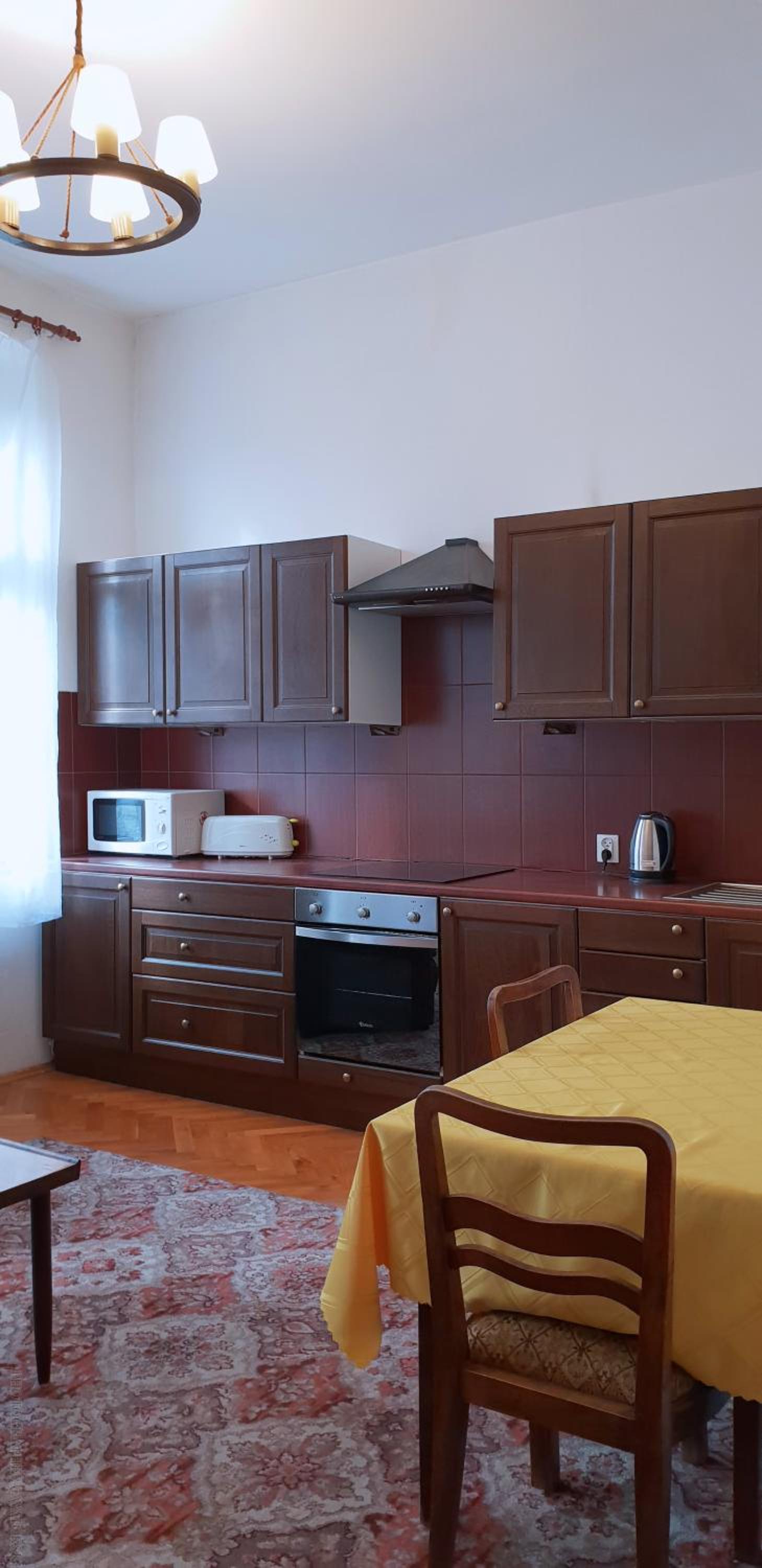 Apartment - Photo 11