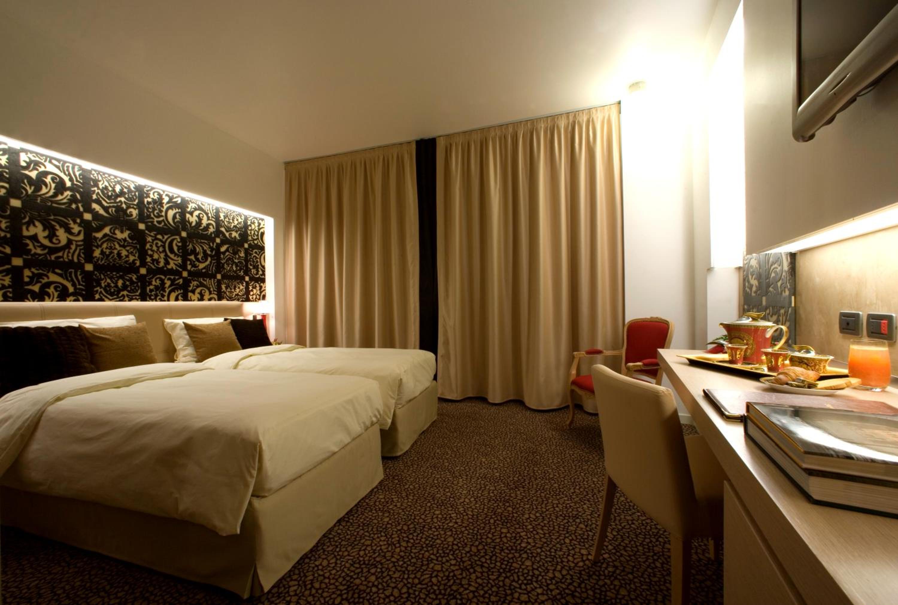 Executive Double or Twin Room - Photo 2
