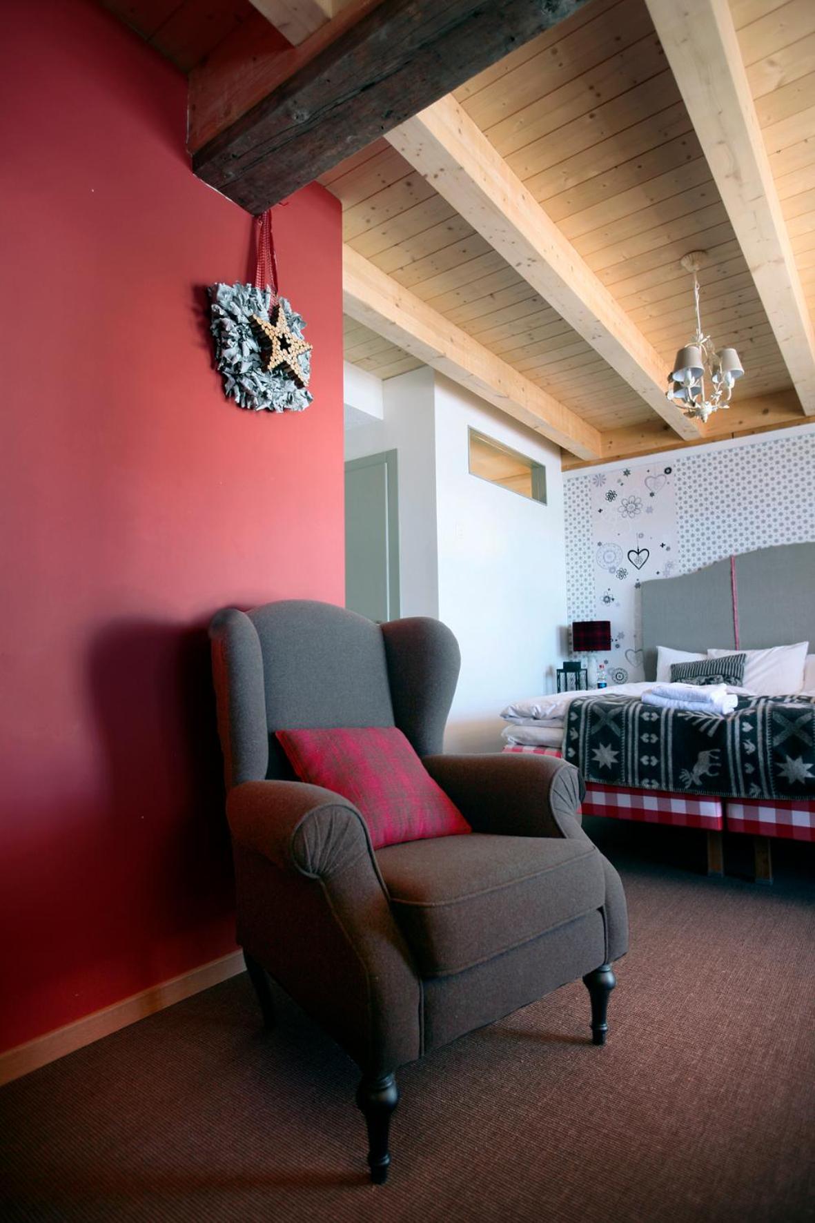 Family Room South