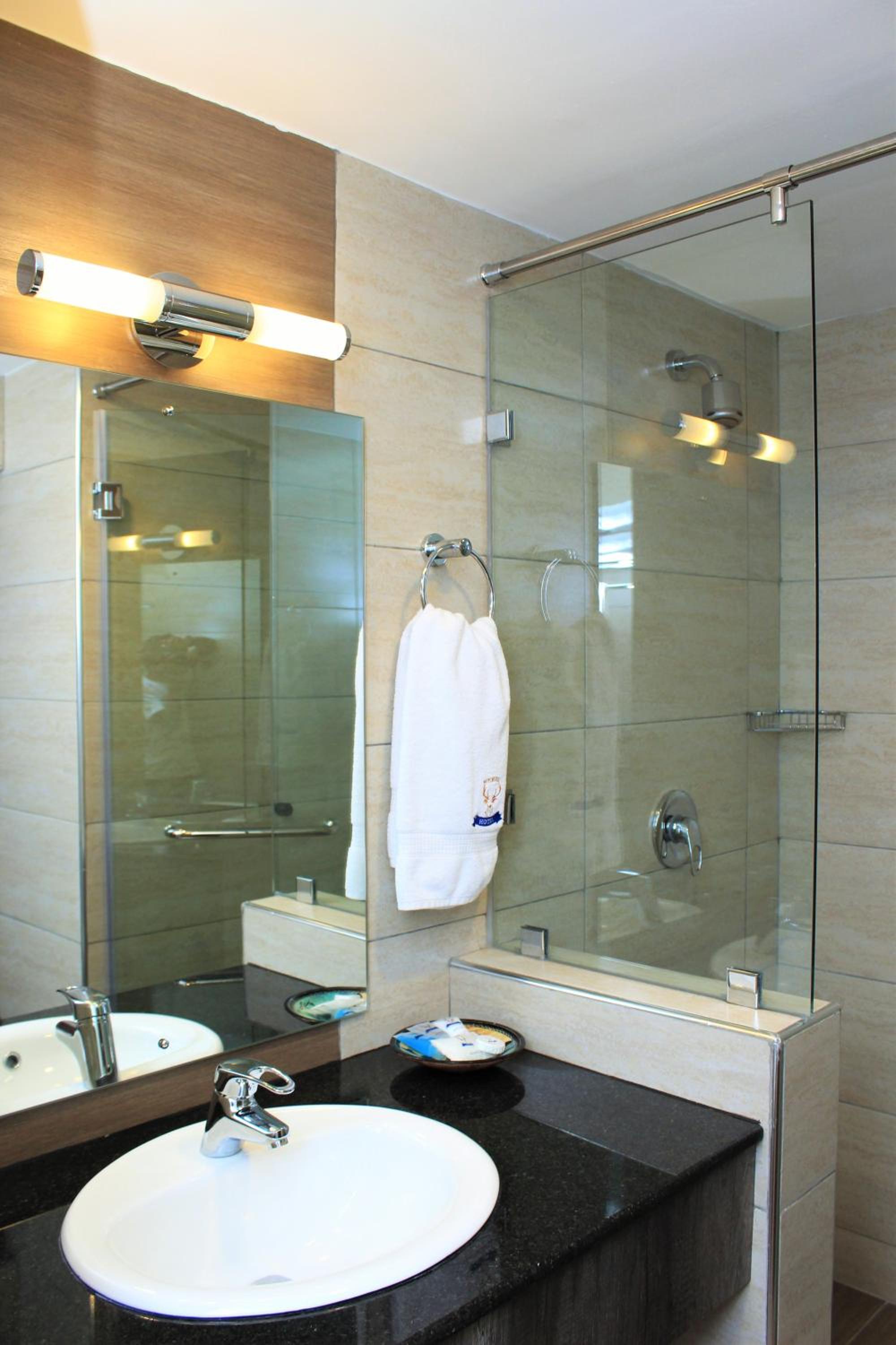 Superior Double Room - Photo 2