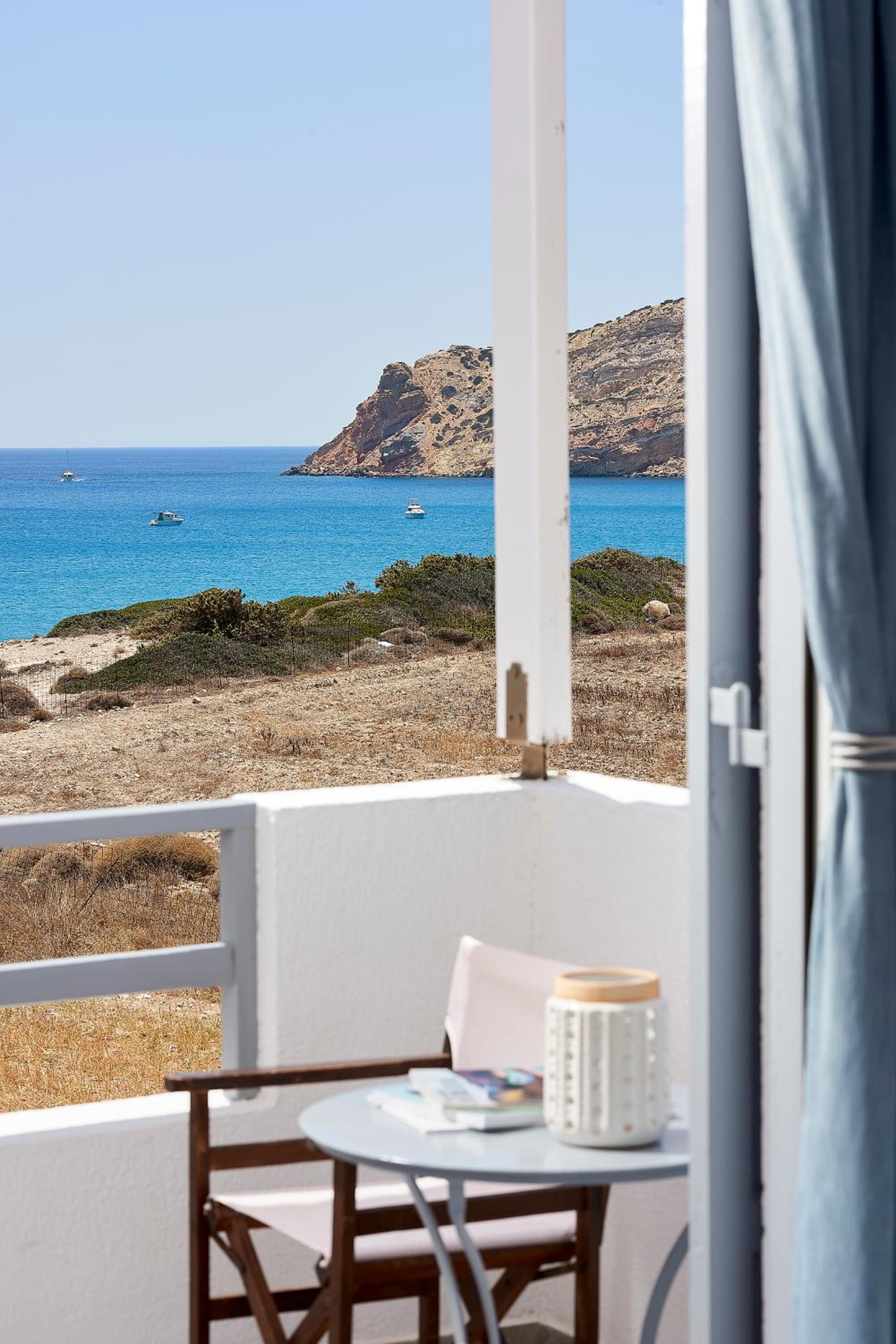 Double Room with Sea View - Photo 11