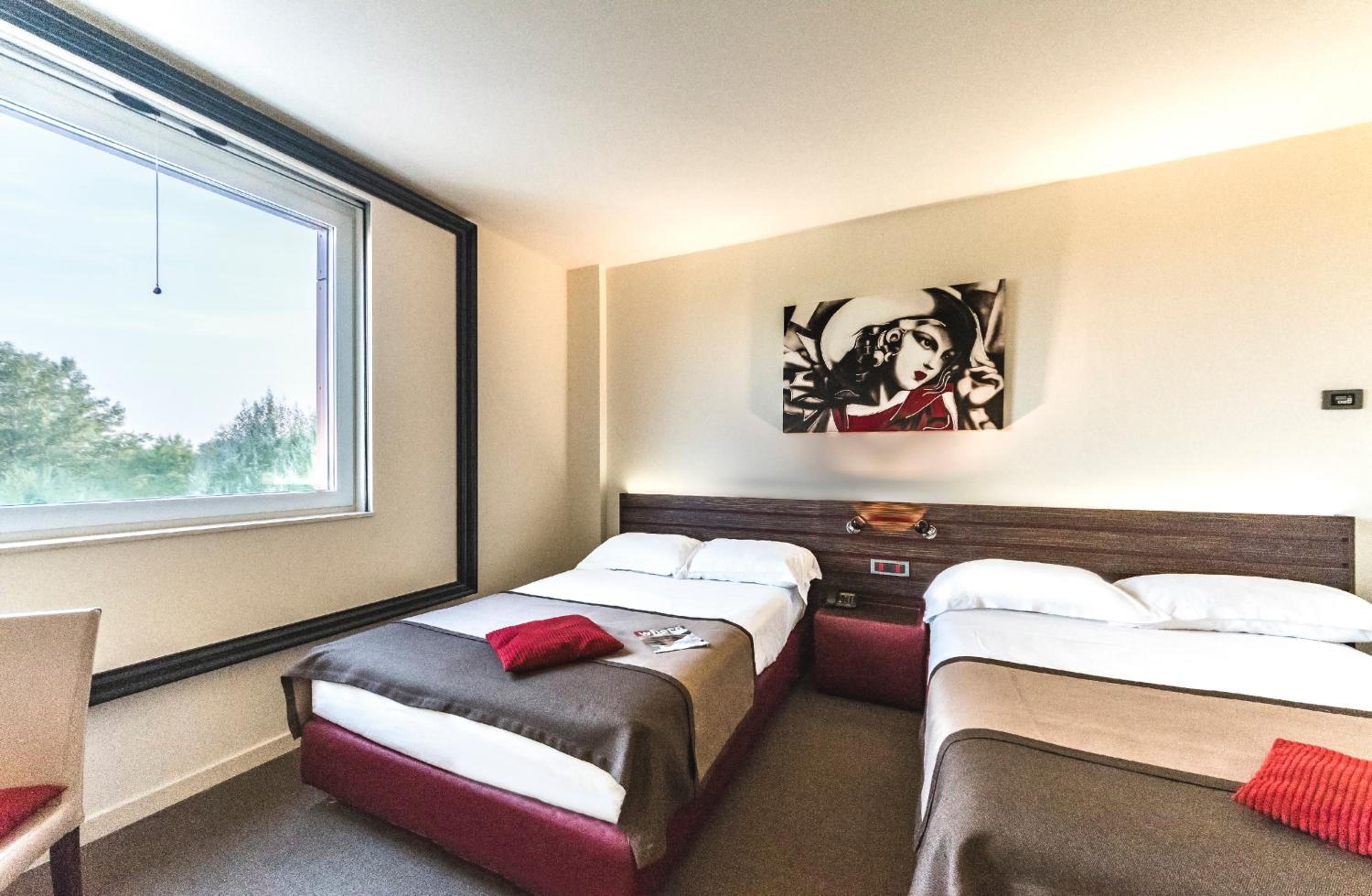 Superior Triple Room - Photo 2