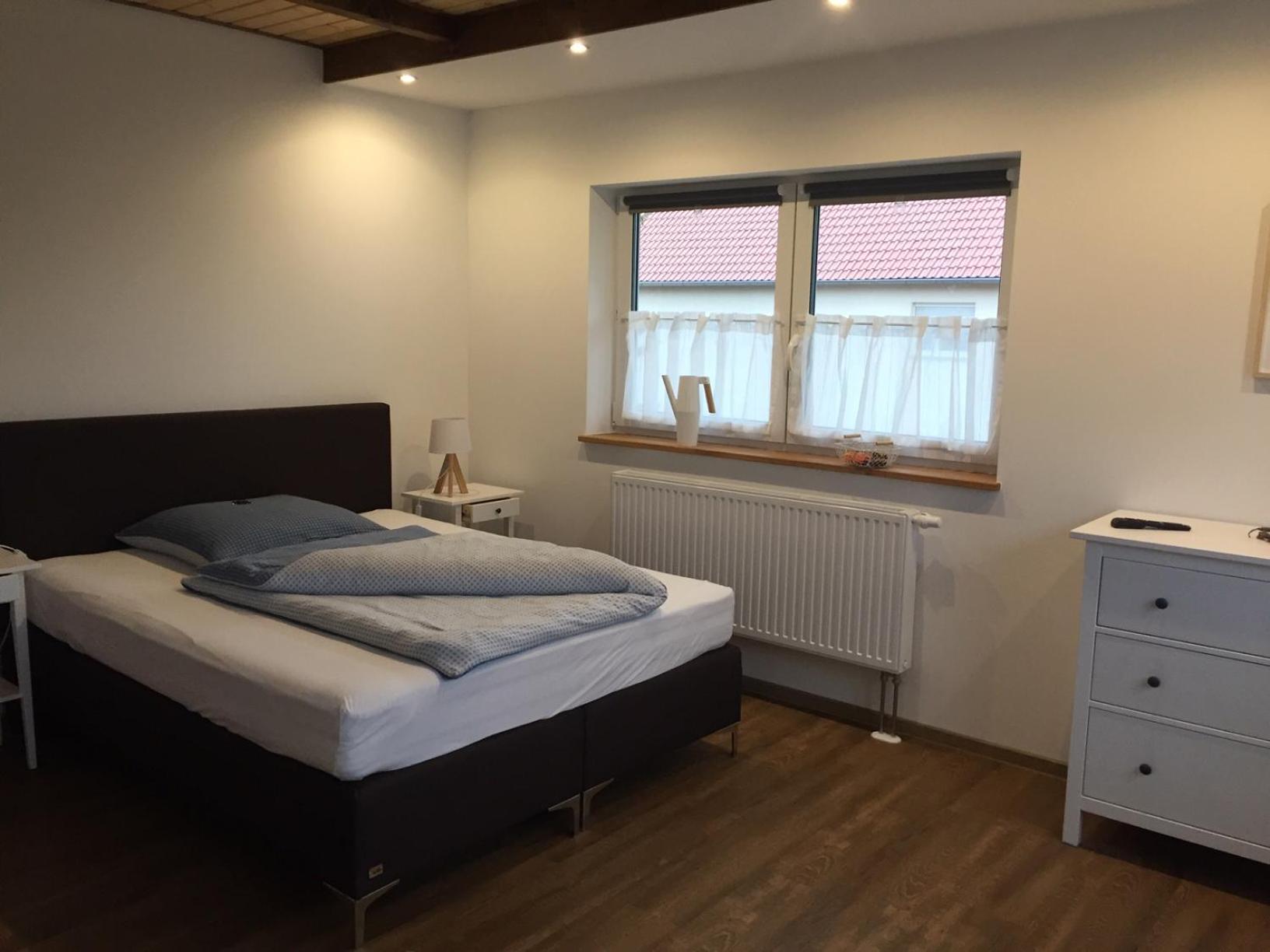 Triple Room - Photo 2