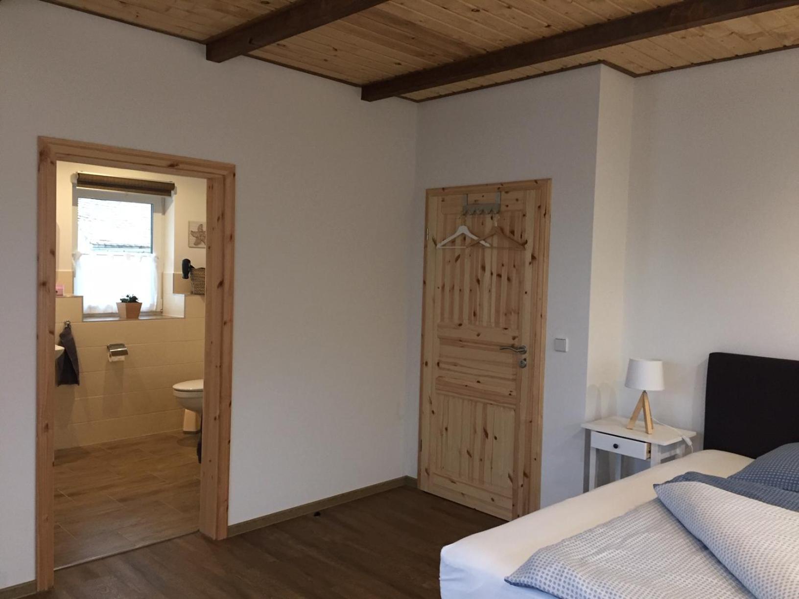 Triple Room - Photo 5