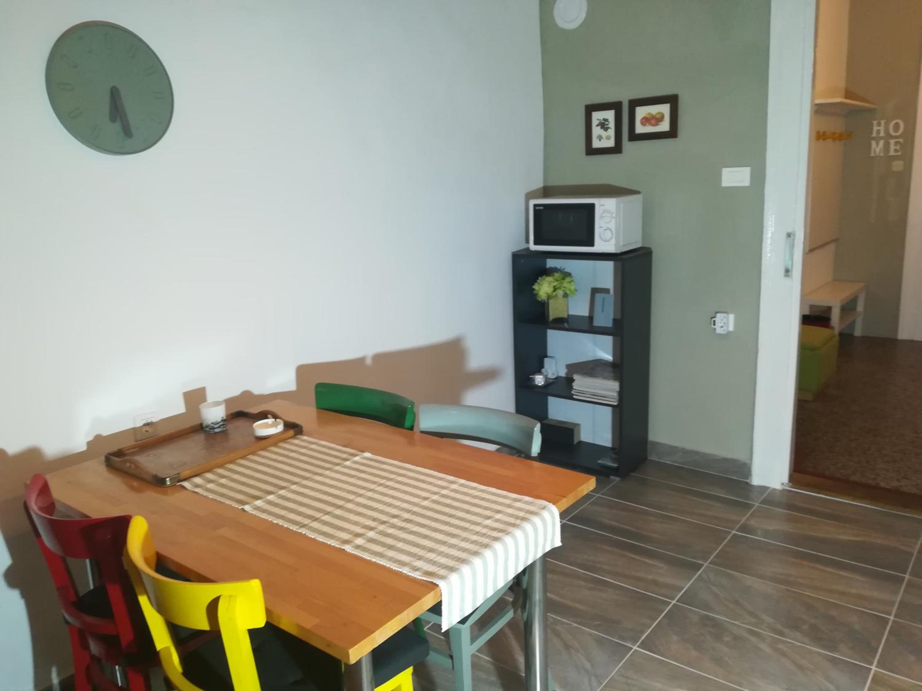 Apartment photo 2