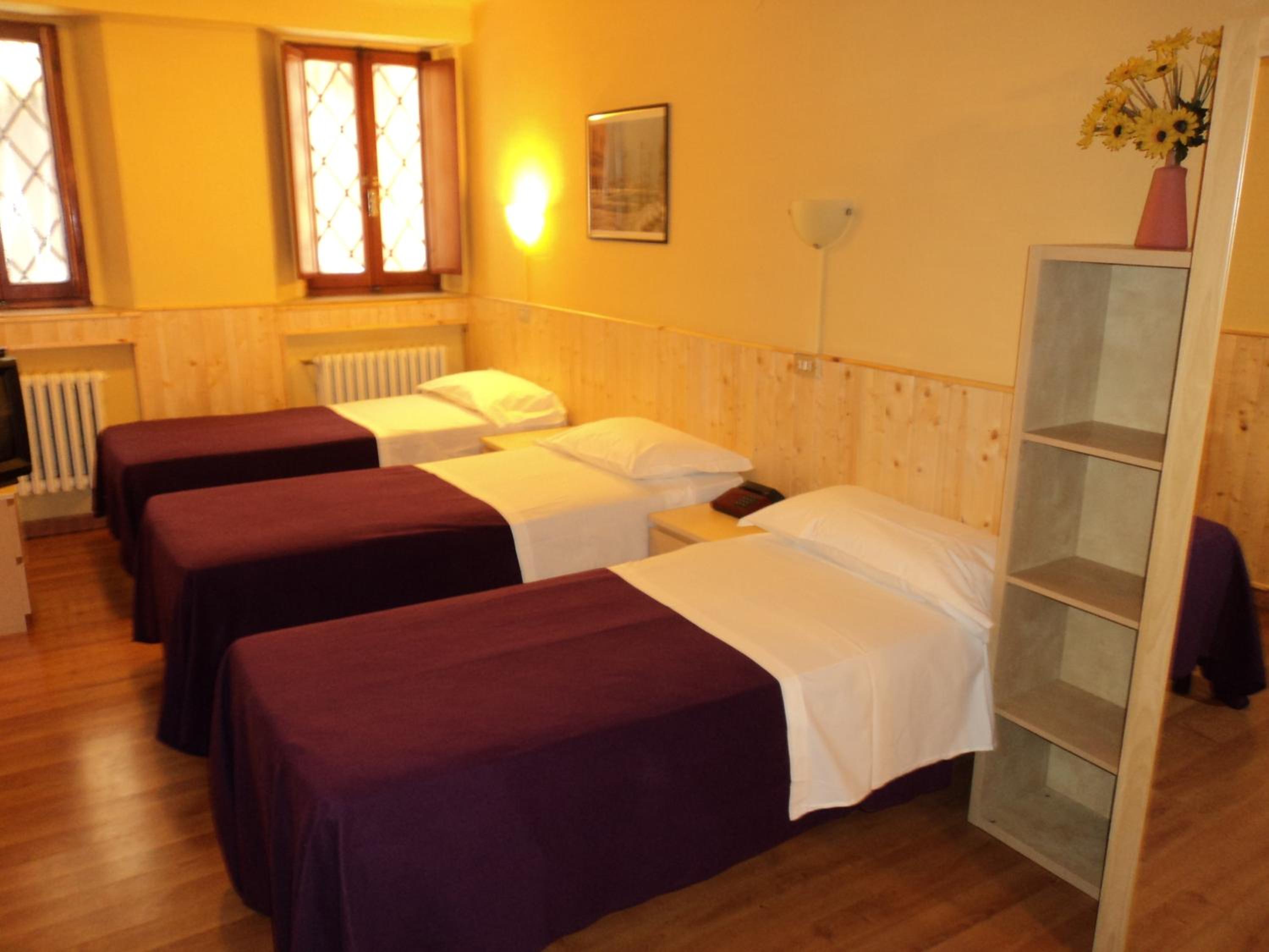 Triple Room photo 2