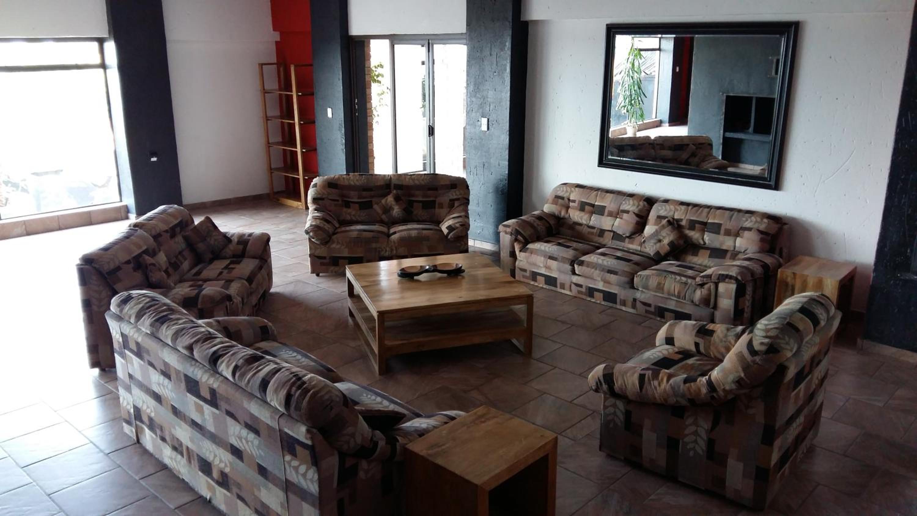 Superior Suite - Photo 19