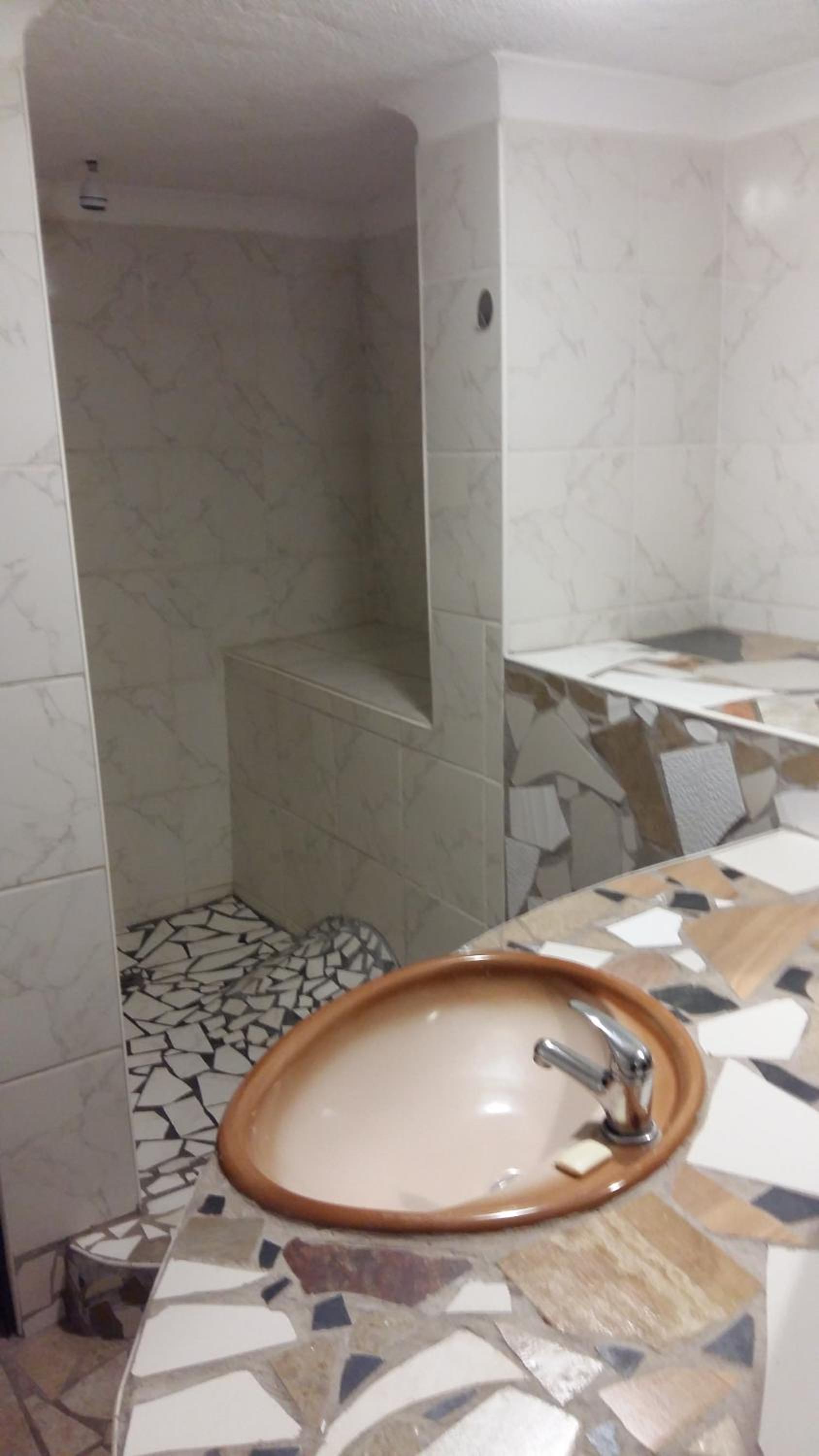 Superior Suite - Photo 12