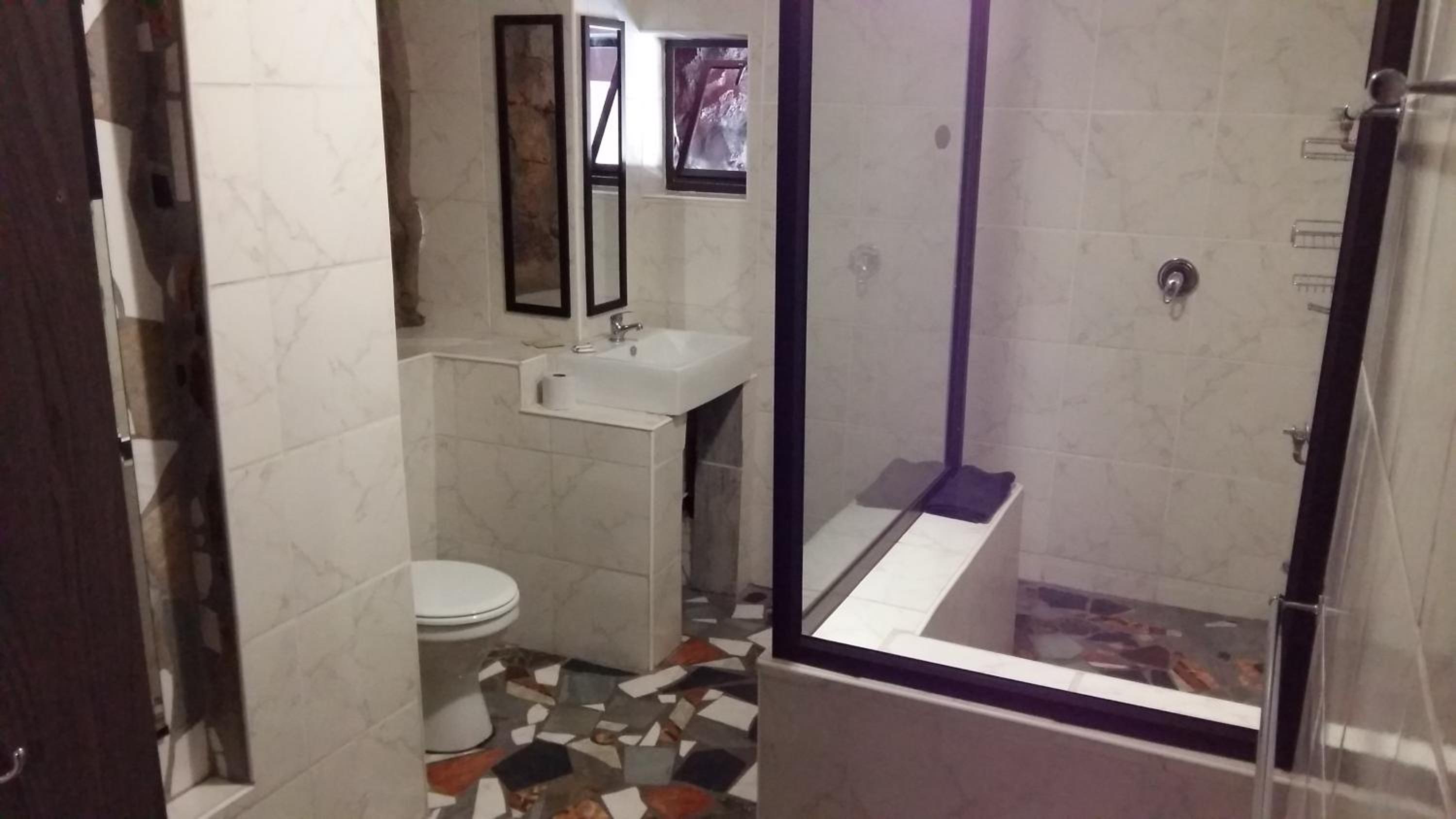 Superior Suite - Photo 3