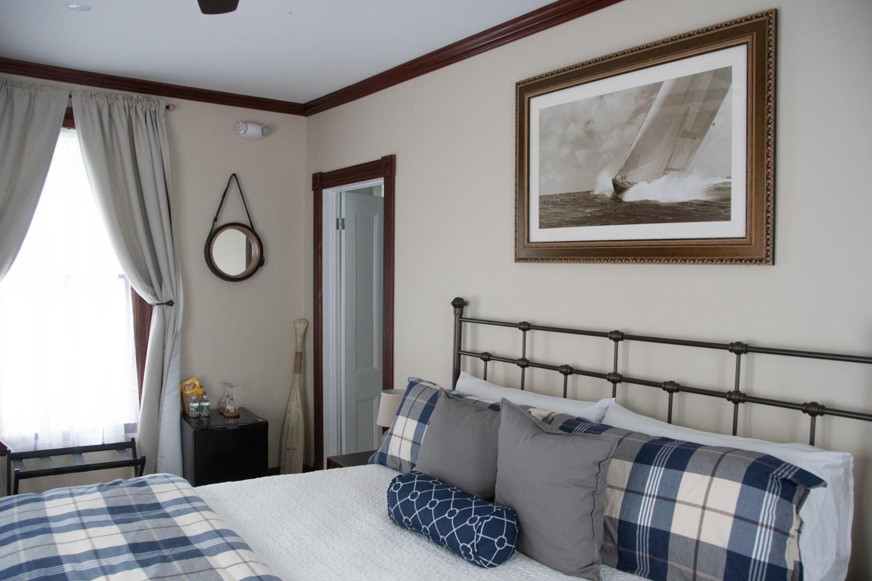 Deluxe Double Room with Bath