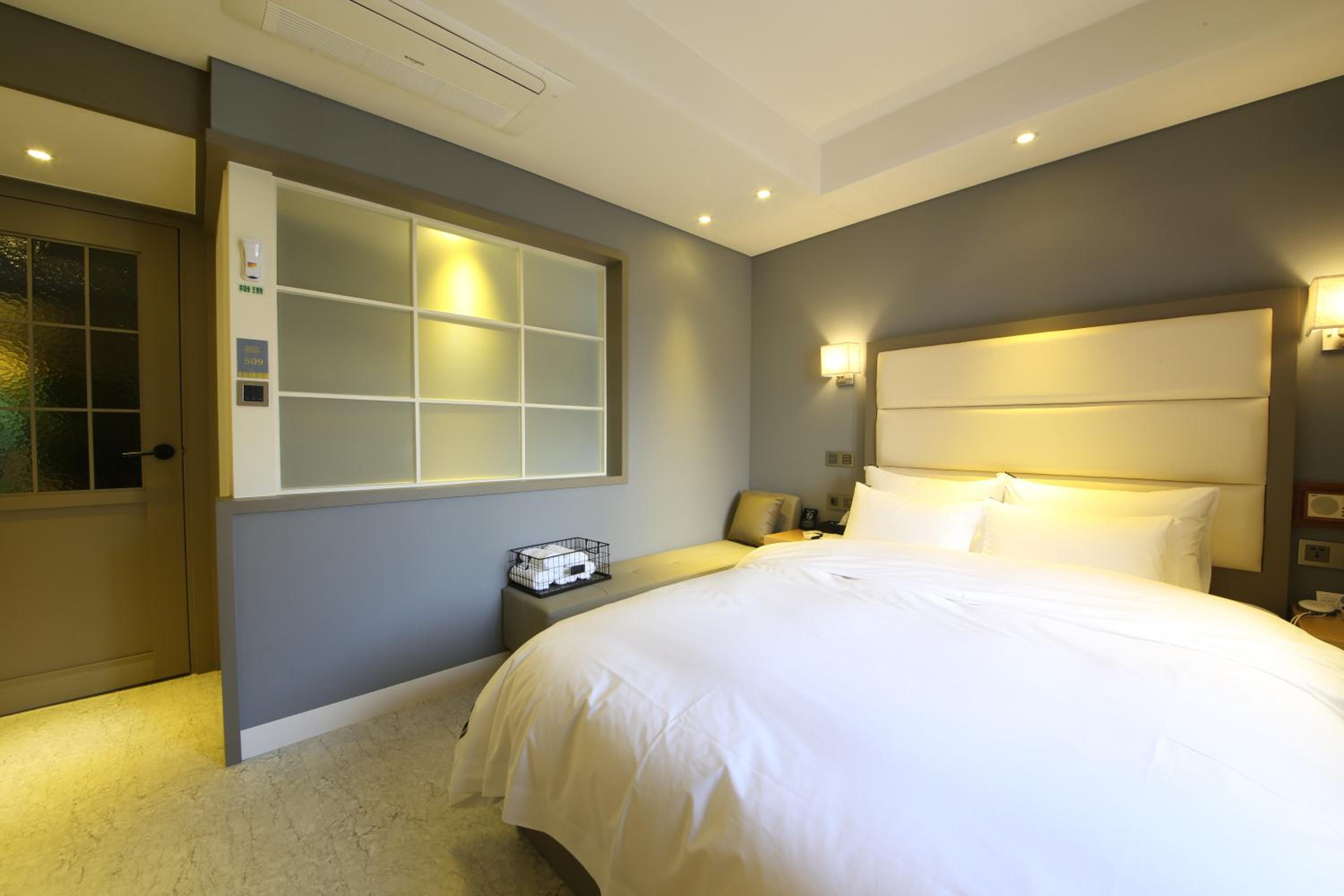 Double Room with Spa Bath