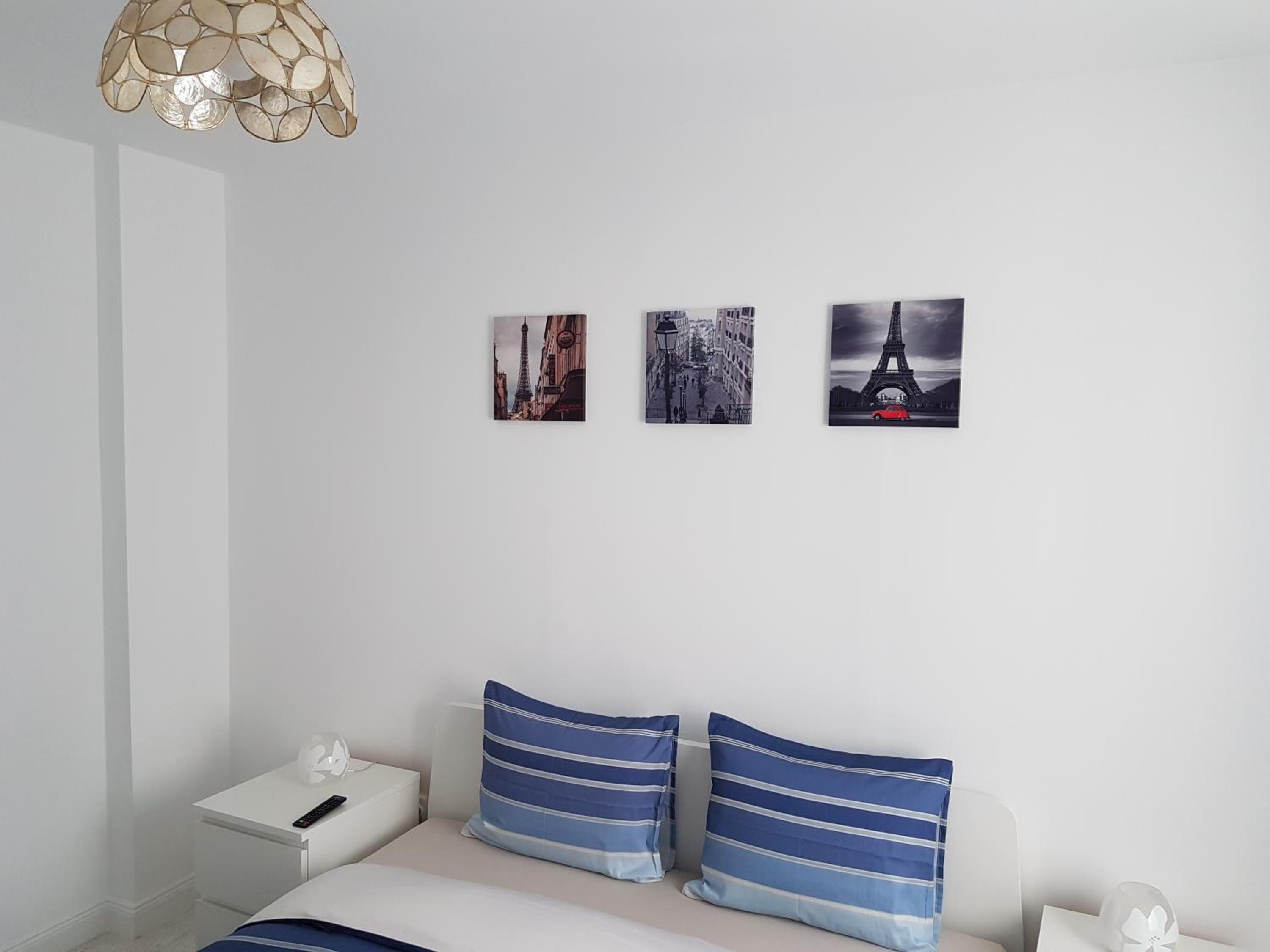 Apartment - Photo 1