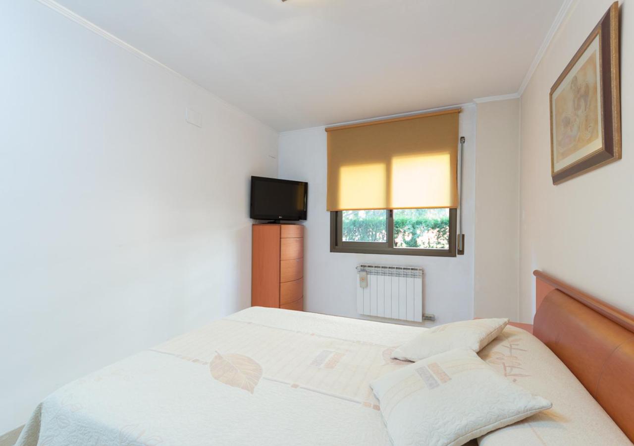 Three-Bedroom Apartment - Photo 11
