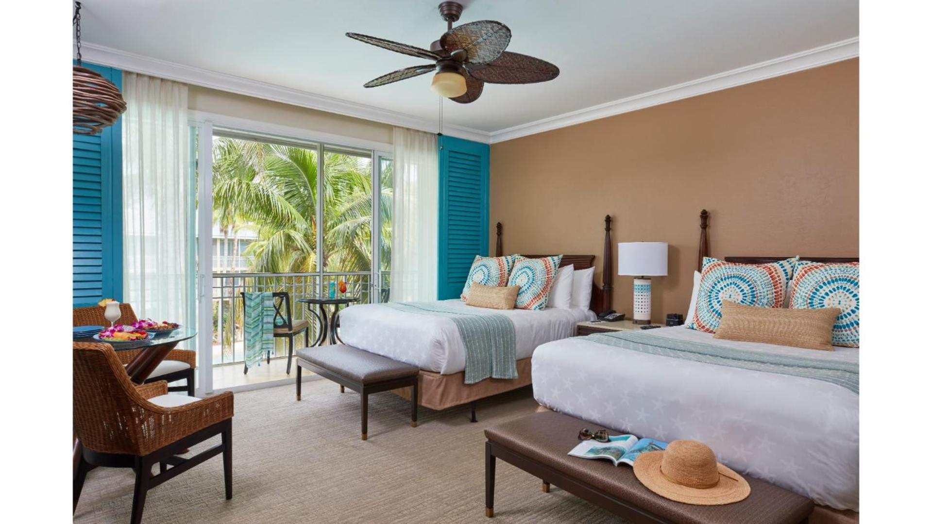 Lagoon View Double Queen Guestroom - Photo 3