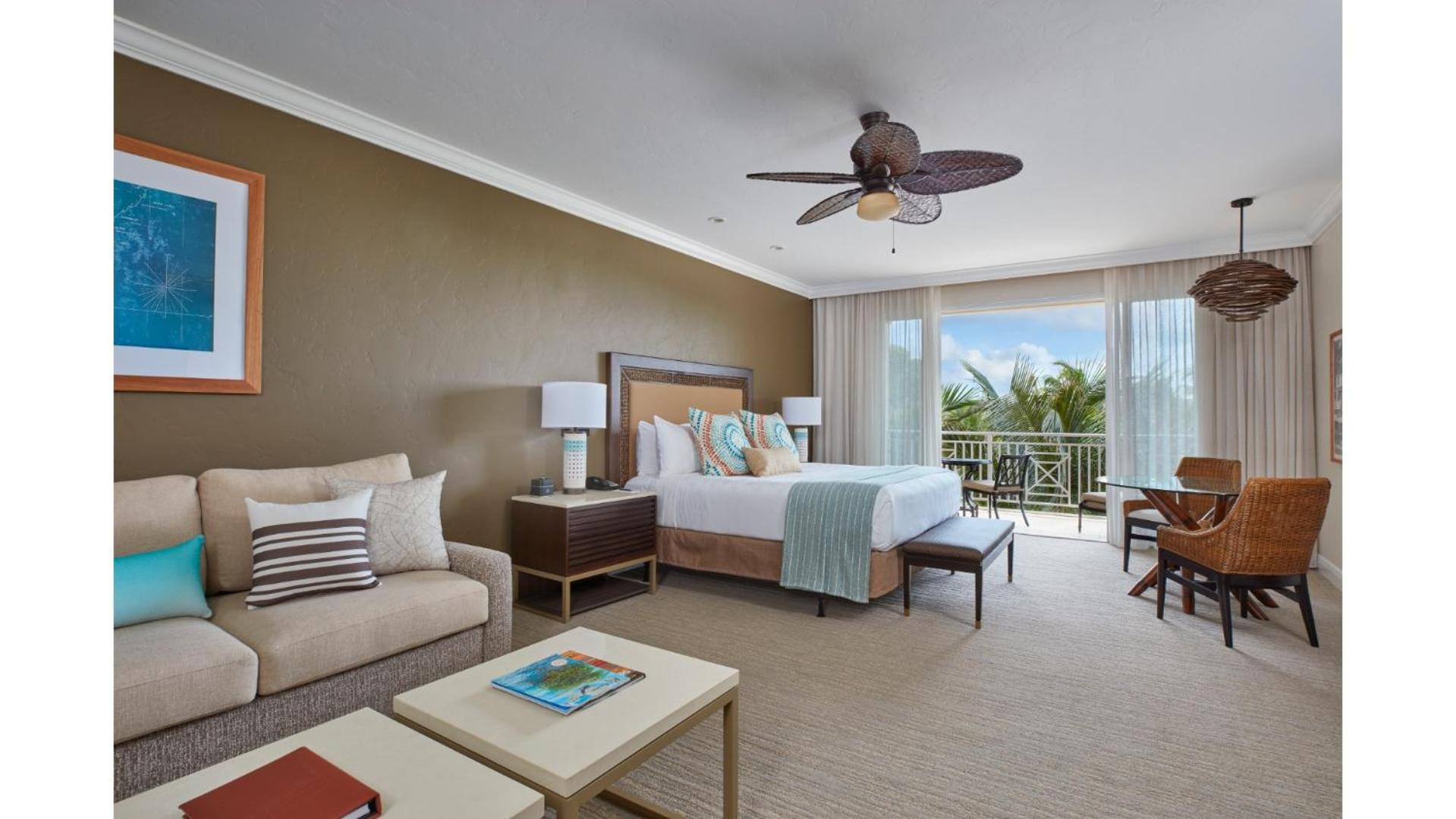 Lodge Island King Suite - Photo 1
