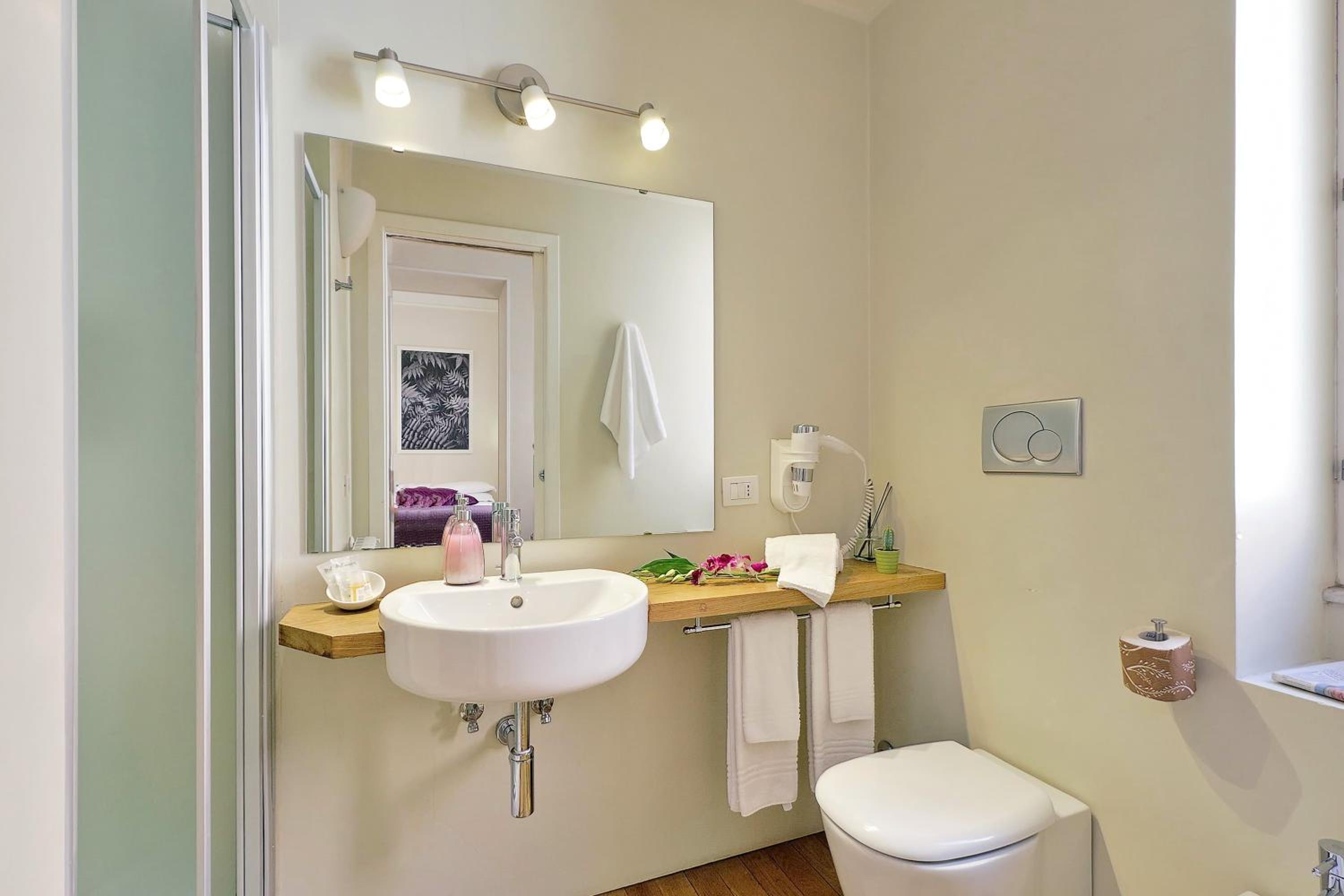 Double Room photo 3