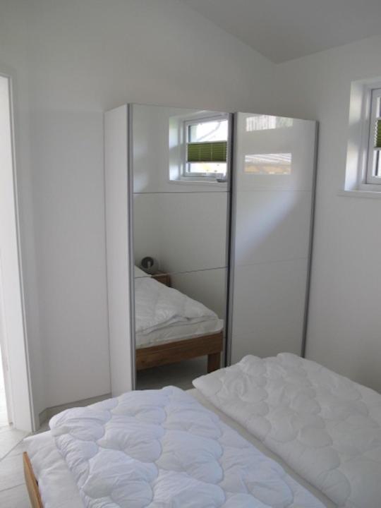 Two-Bedroom House photo 3