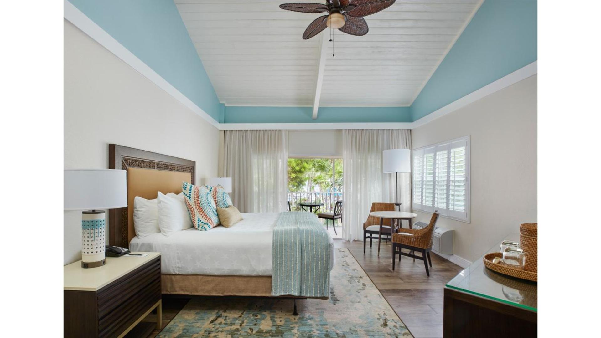 Resort Bungalow - Photo 1