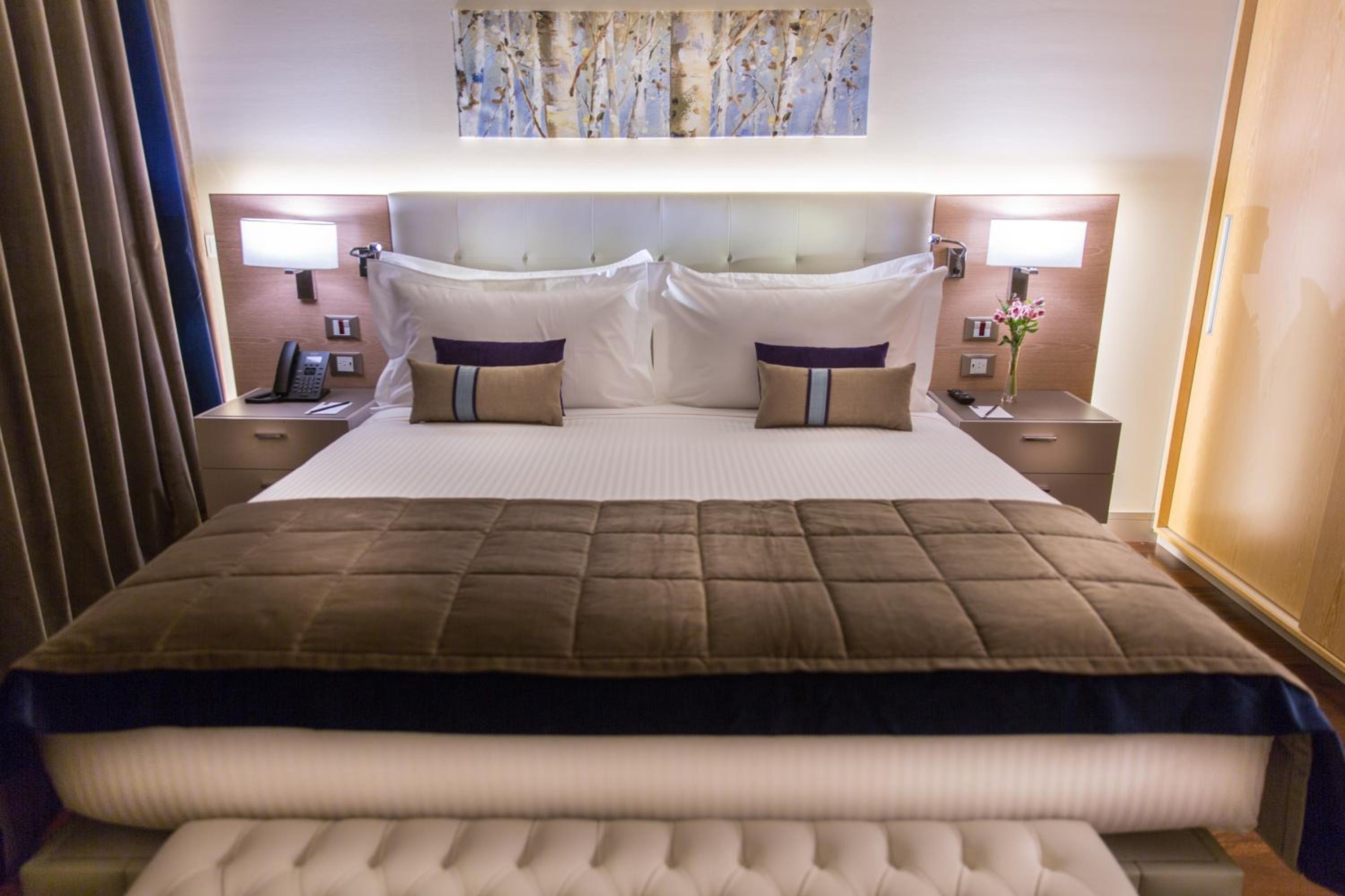 Superior King Room