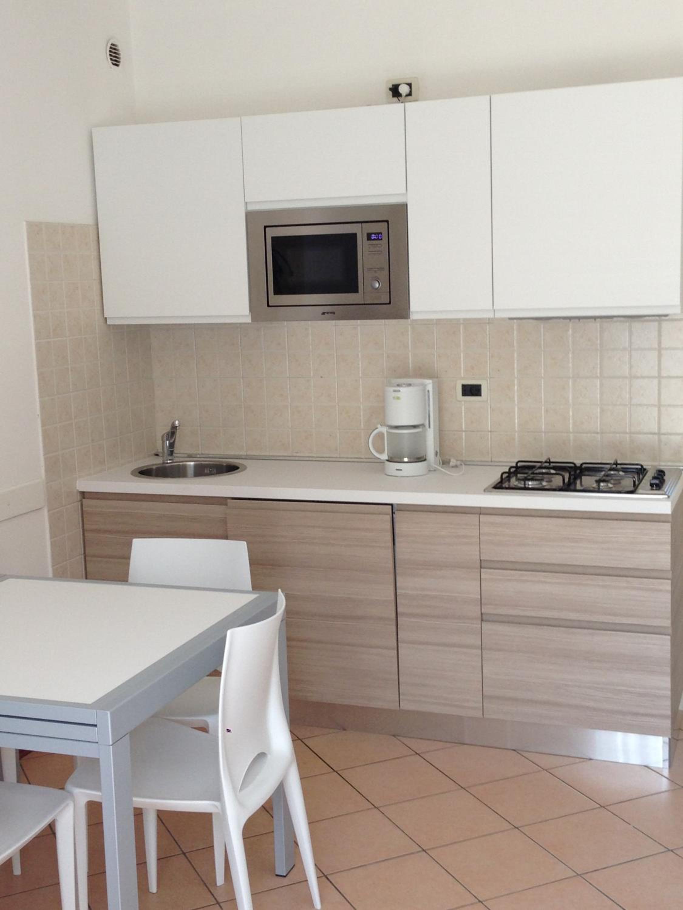 One-Bedroom Apartment (5 Adults) - Photo 18