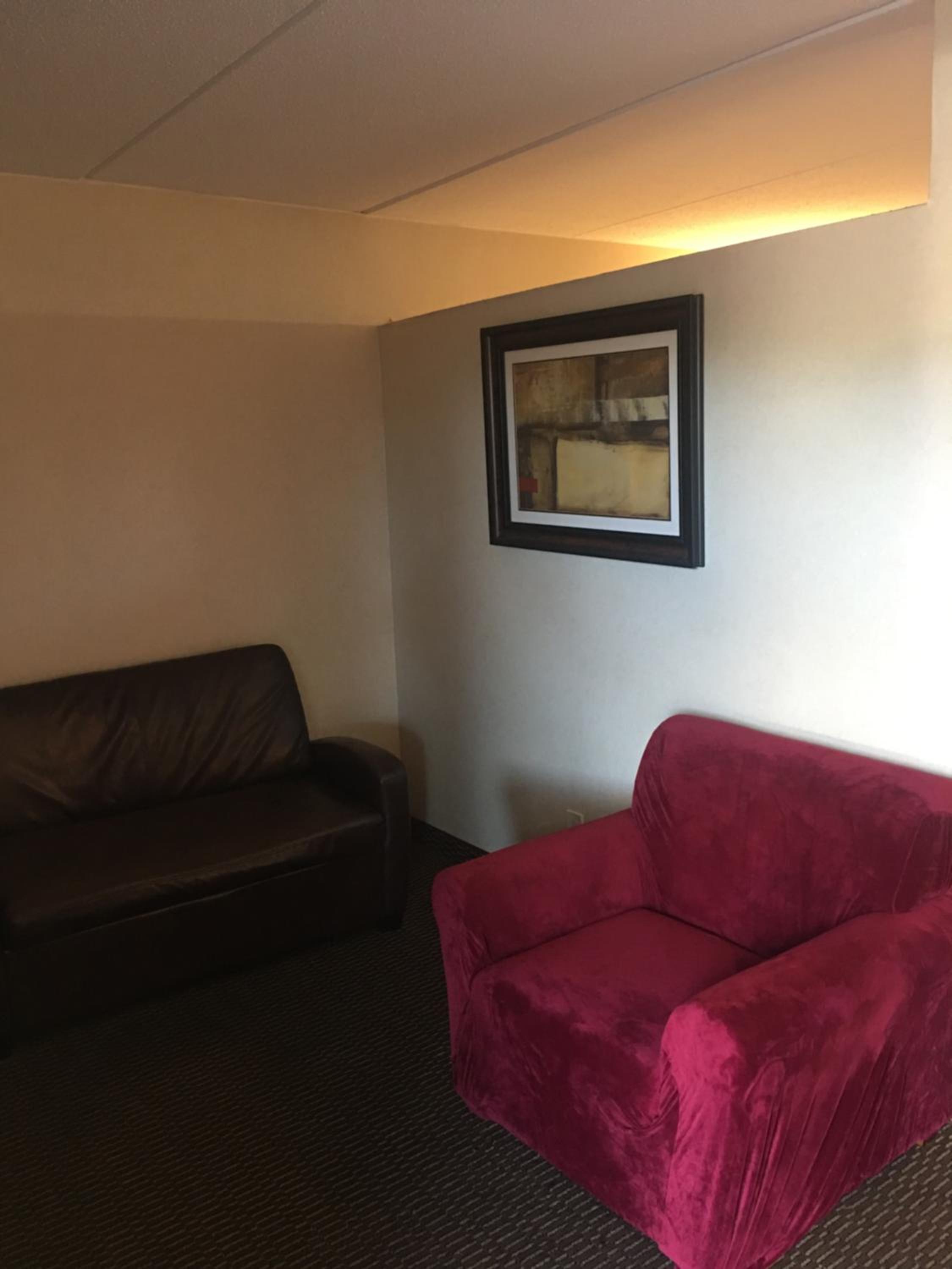Studio Suite with Two Queen Beds - Non-Smoking - Photo 3