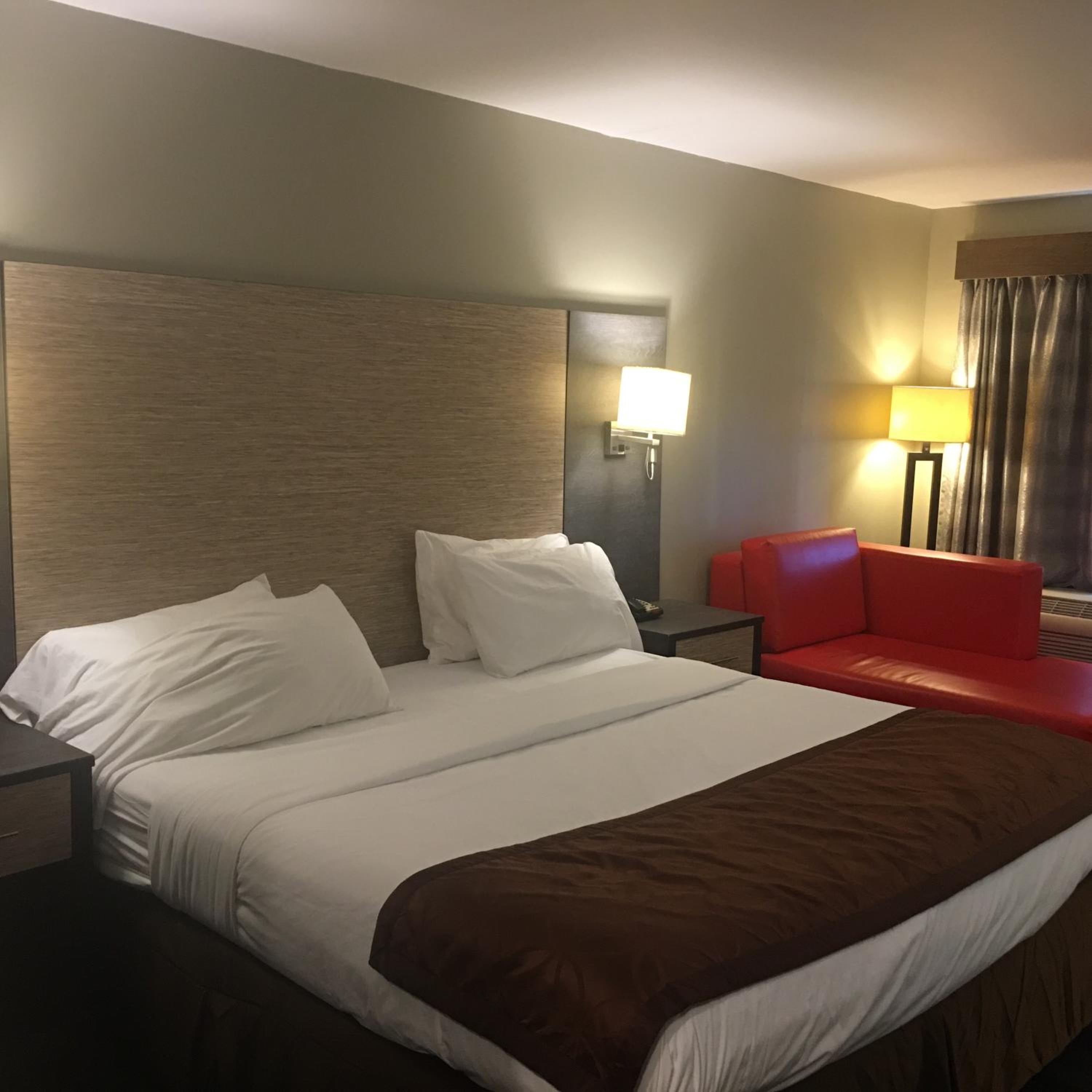King Room- Non-Smoking - Photo 2