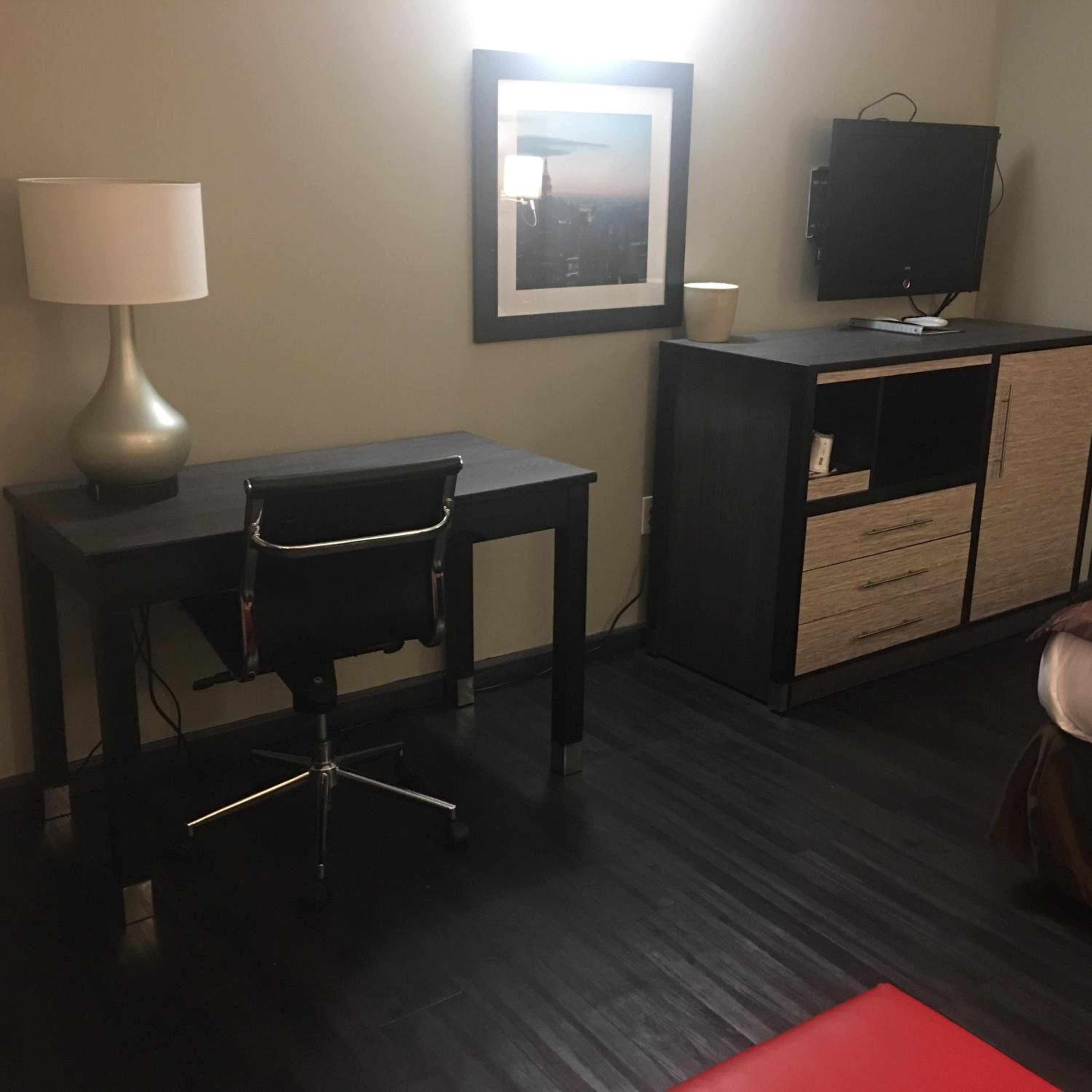 King Room- Non-Smoking - Photo 1