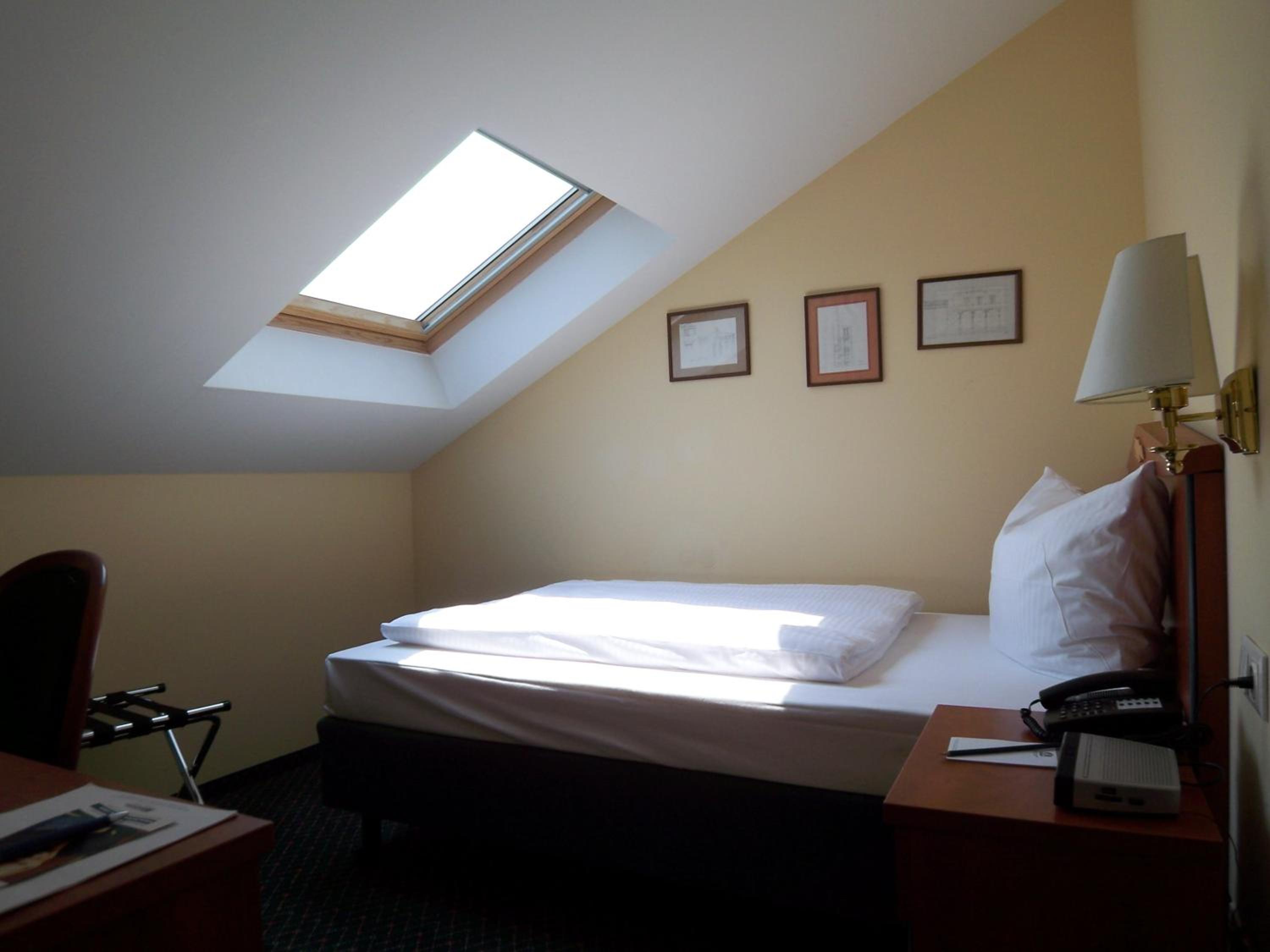 Economy Single Room photo 3
