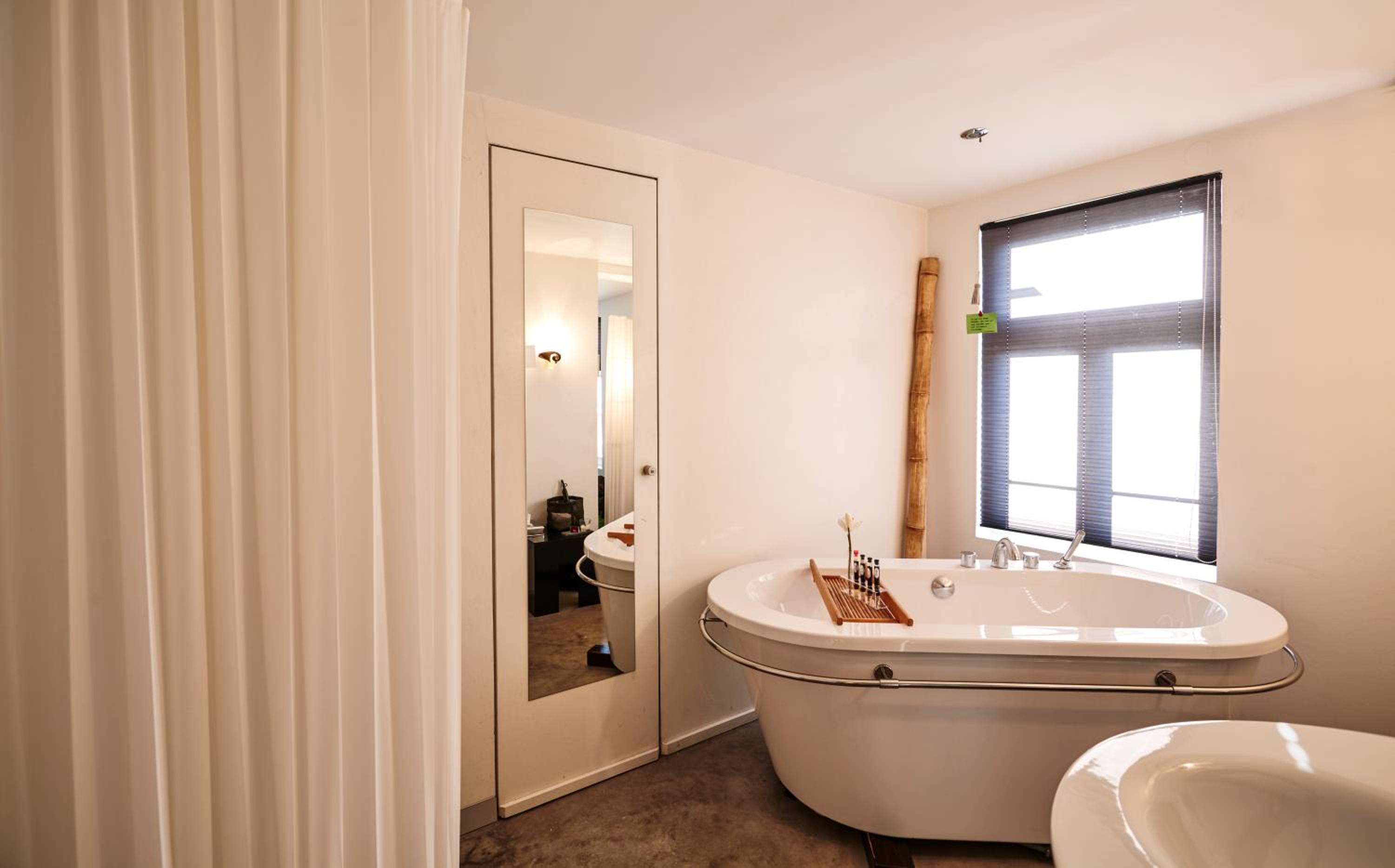 Standard Double Room - Photo 6