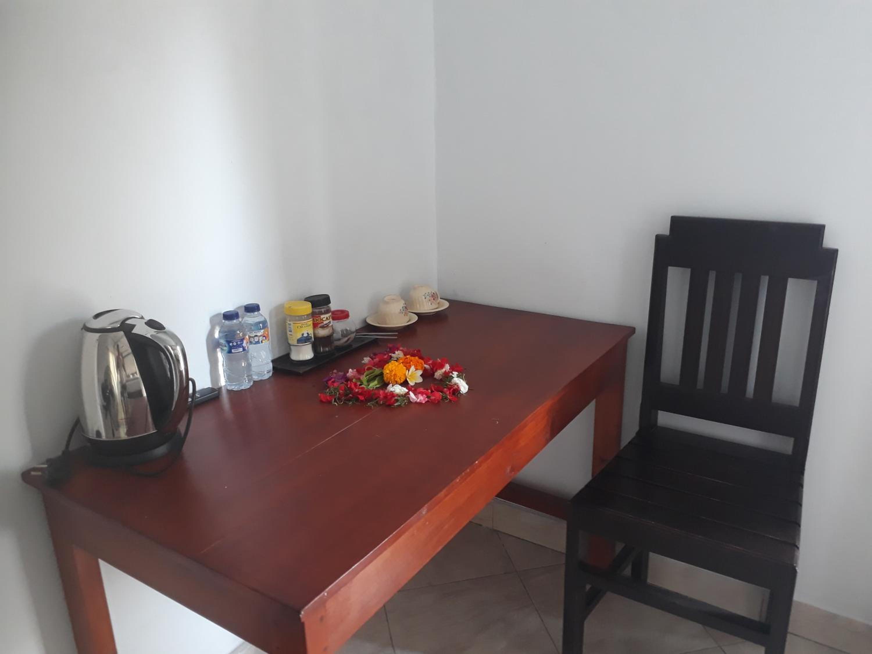 Double Room - Photo 8