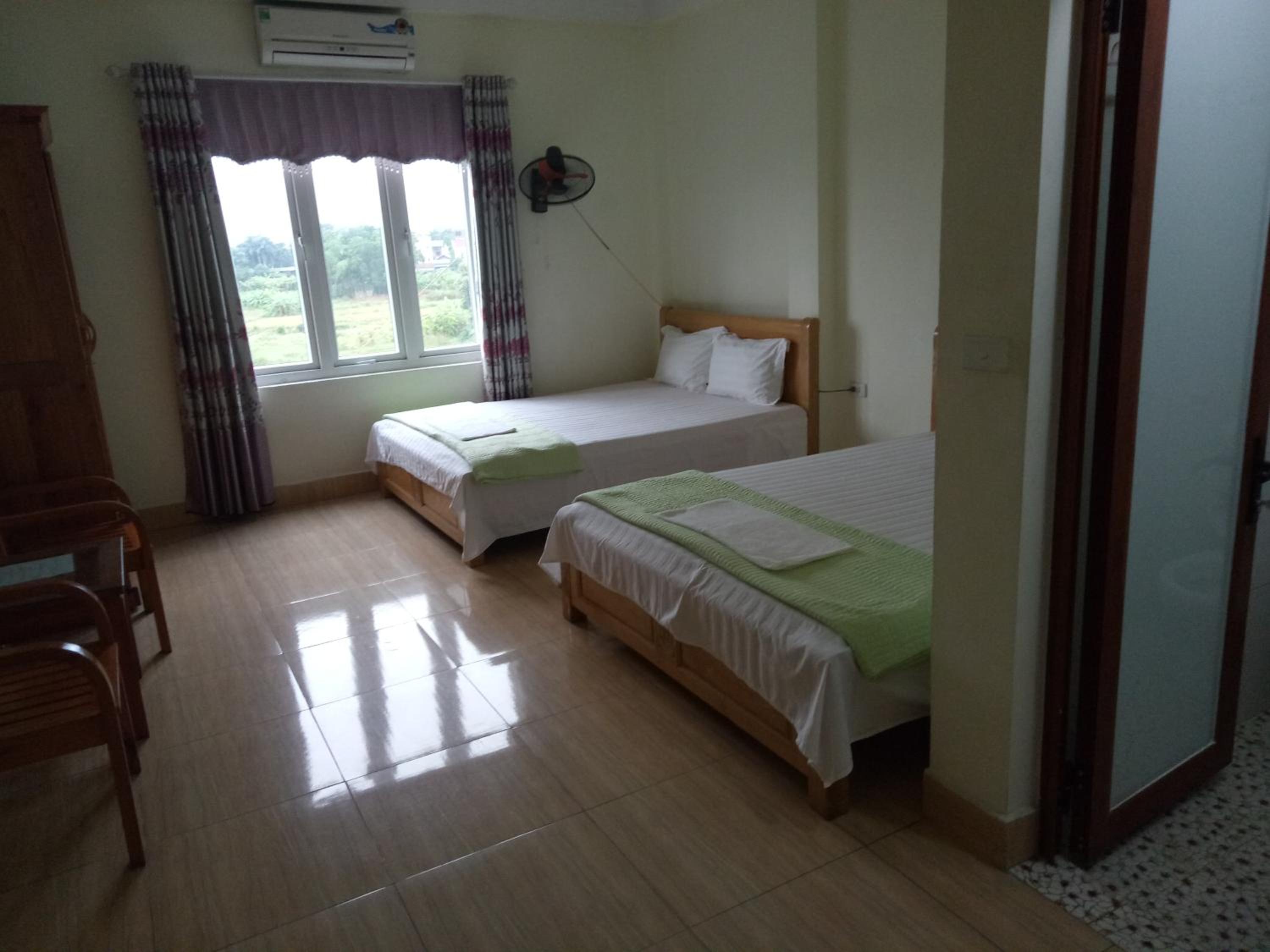 Large Double Room photo 1